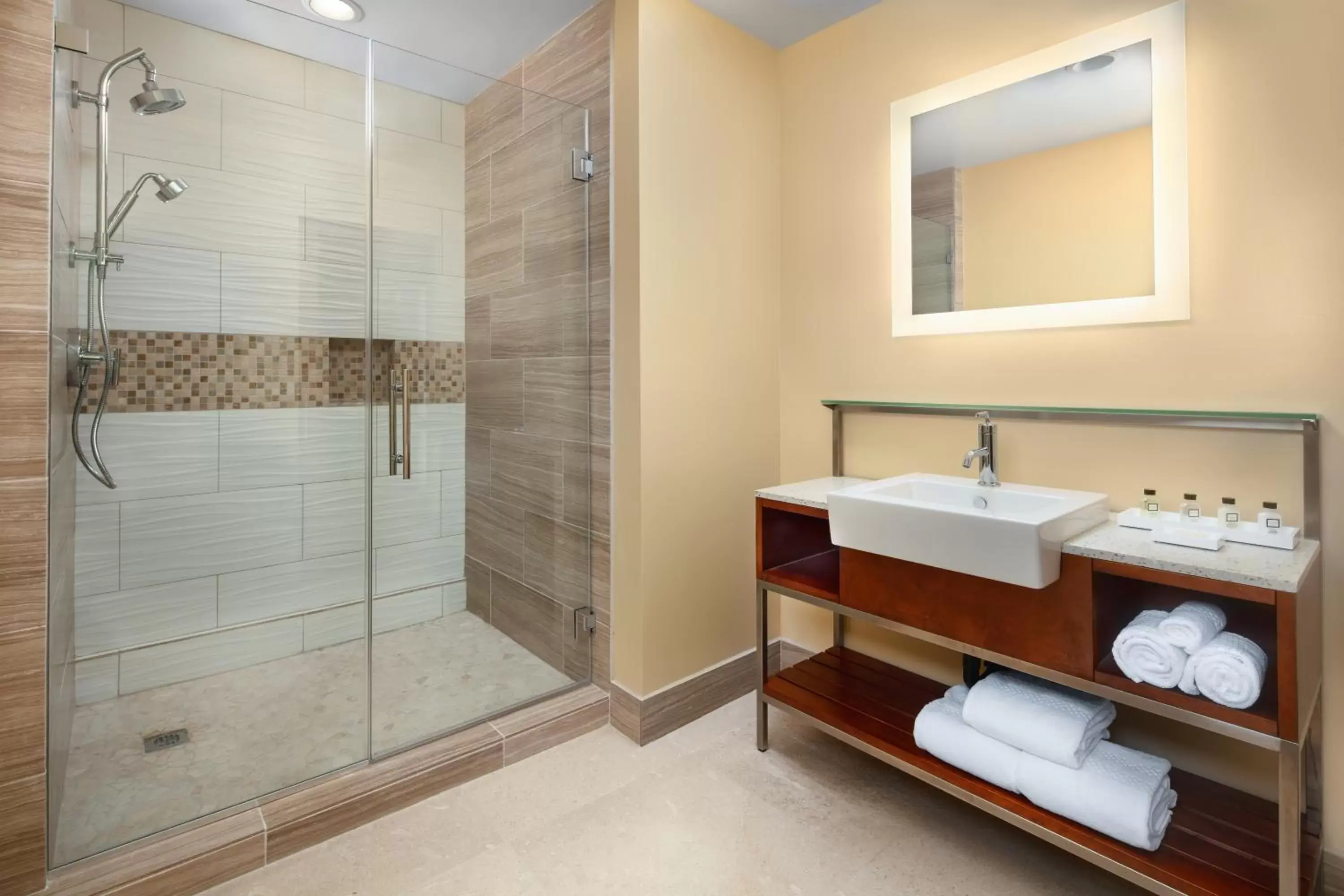 Shower, Bathroom in Movie Colony Hotel - Adults Only