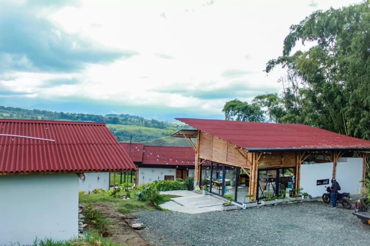 Facade/entrance, Property Building in Ecohotel Monte Tierra Habitaciones y Glamping
