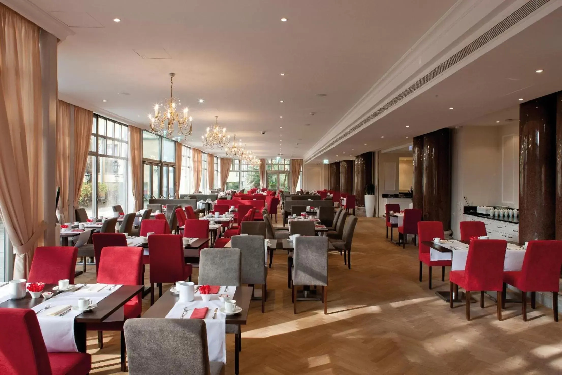 Restaurant/Places to Eat in Austria Trend Parkhotel Schönbrunn Wien