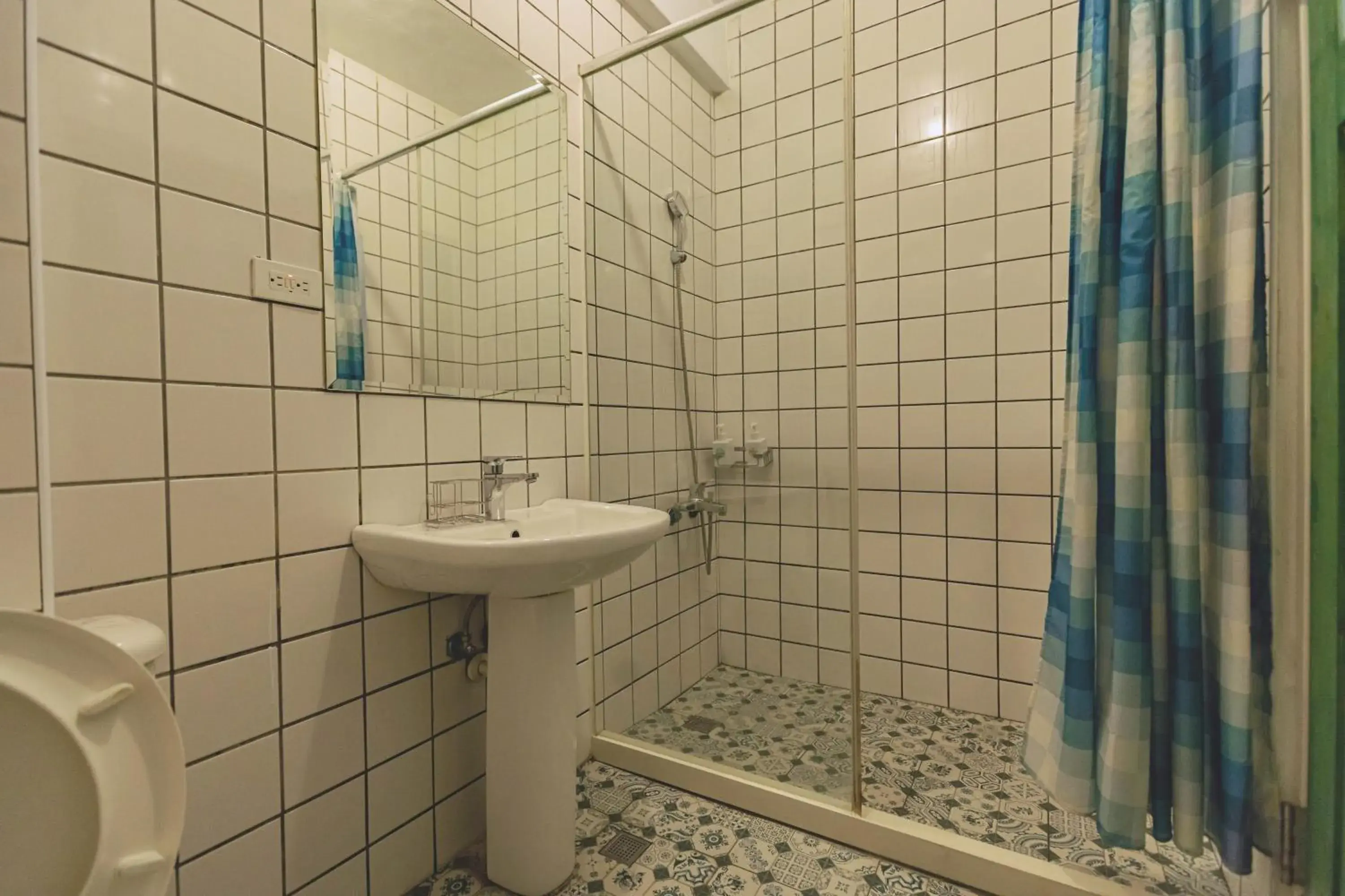 Shower, Bathroom in Cozy House Hostel