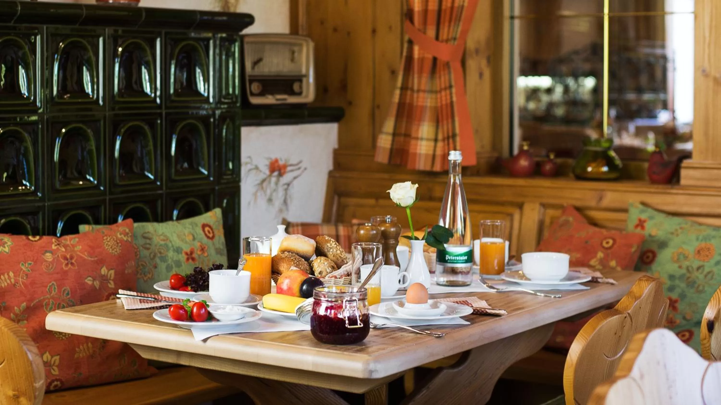 Breakfast in Hotel Rebstock