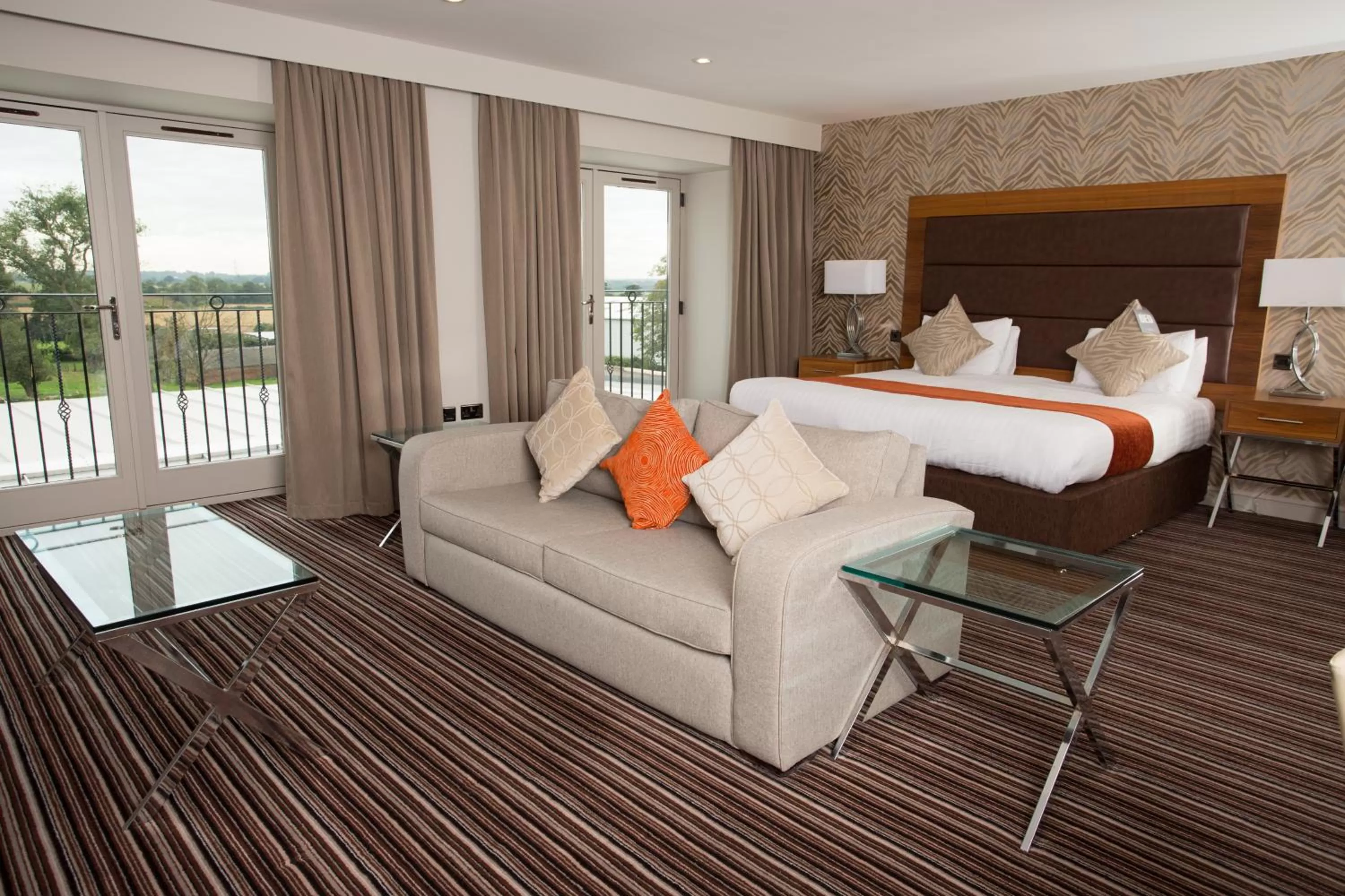 Executive Suite in Sketchley Grange Hotel