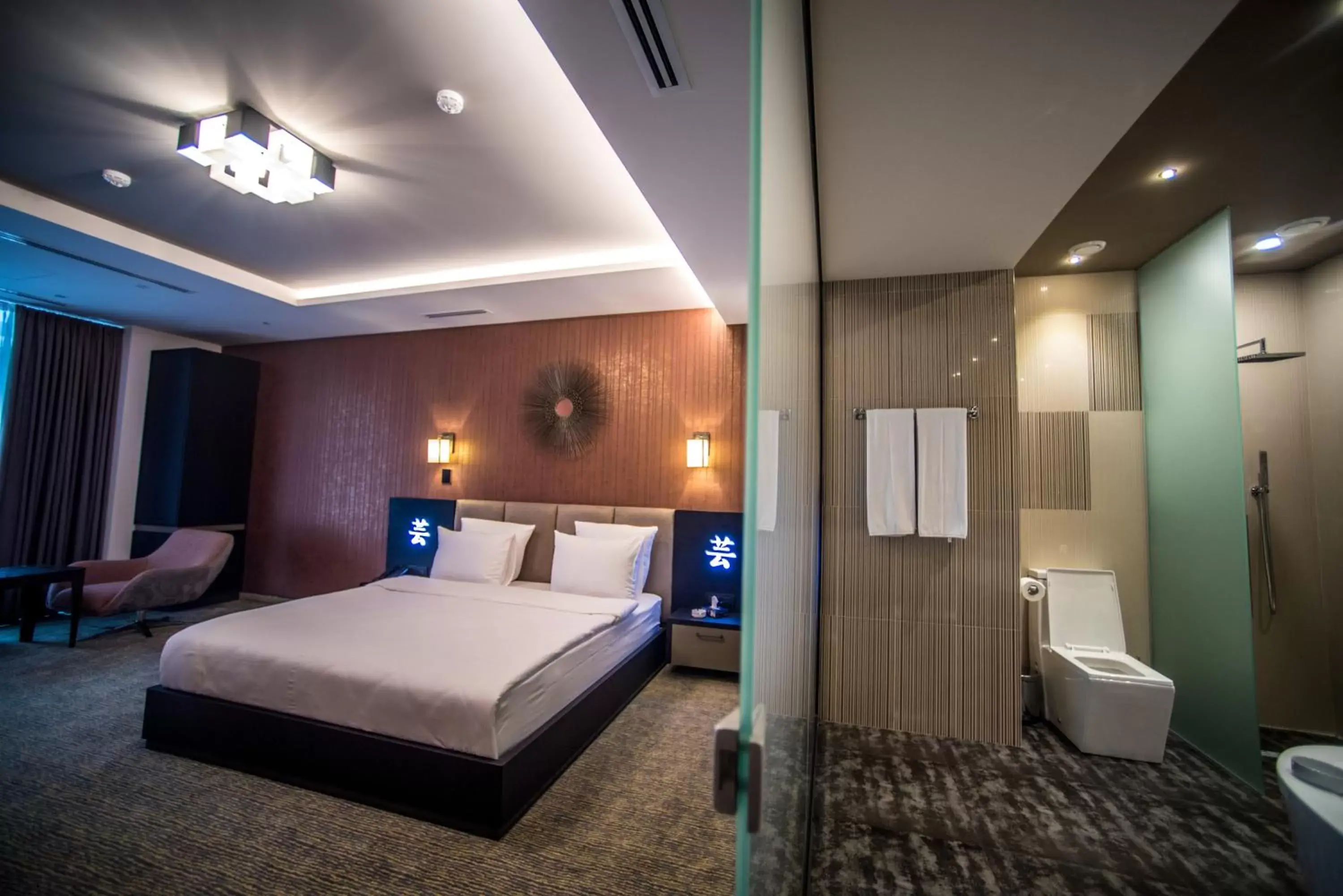 Bathroom, Bed in Aghababyan's Hotel