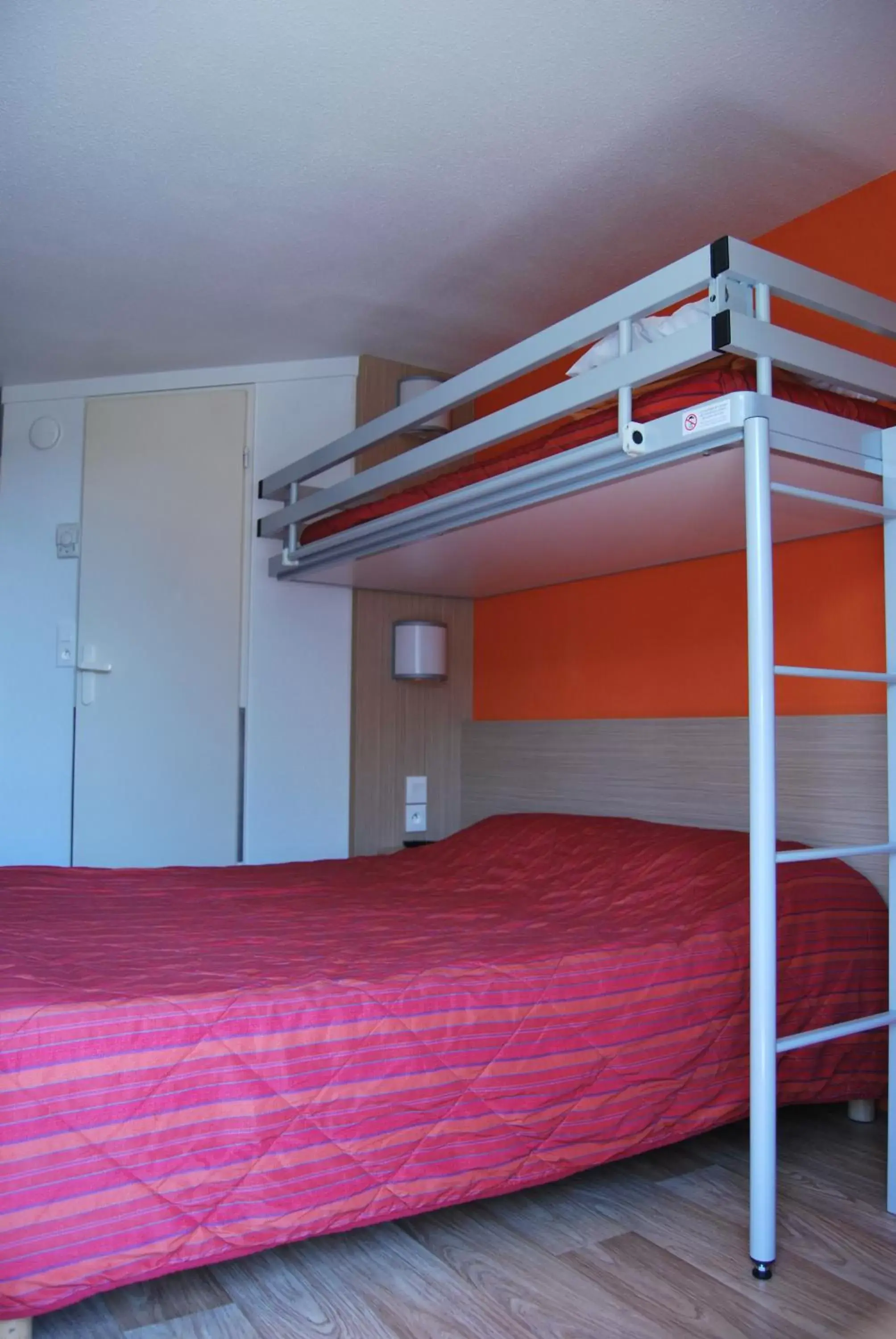 Bunk Bed in Premiere Classe Vannes