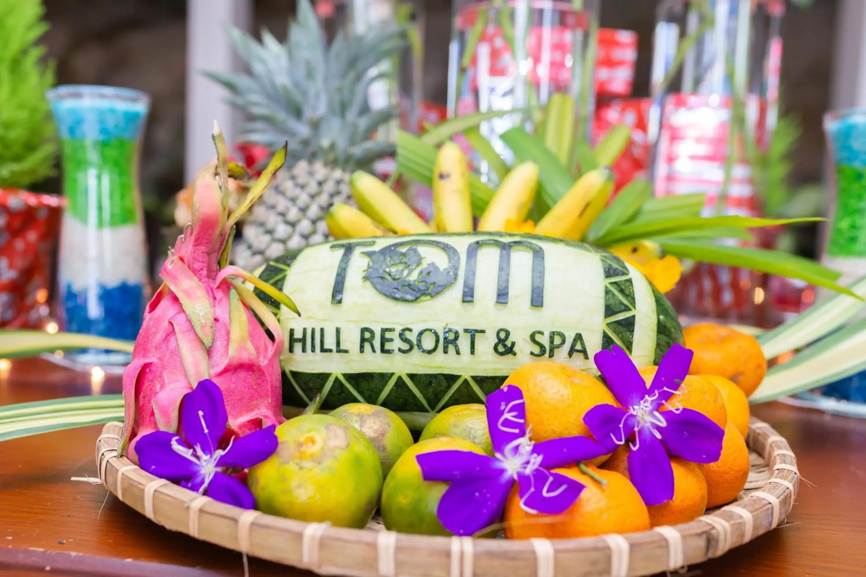 Food and drinks in Tom Hill Boutique Resort & Spa