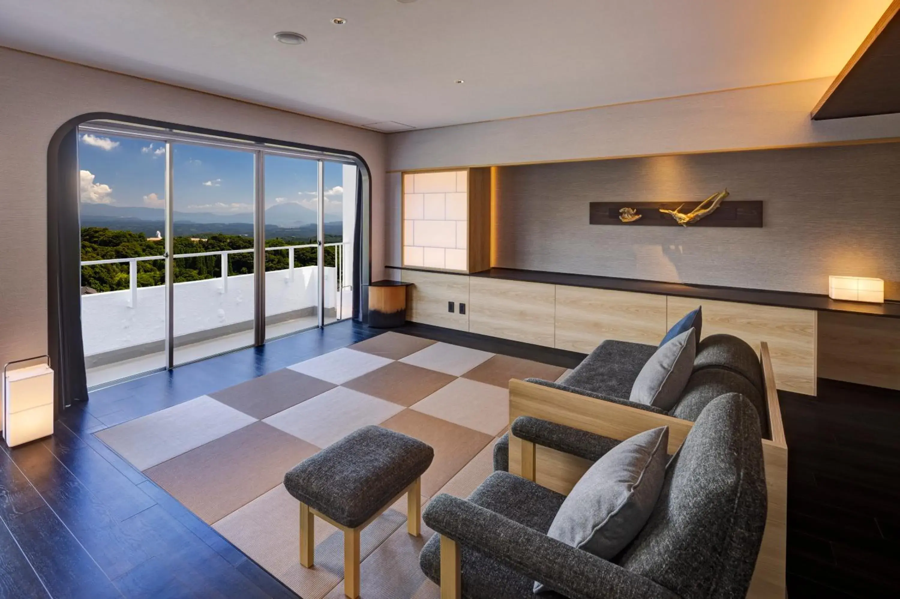 Hot Spring Bath, Seating Area in Kirishima Kokusai Hotel