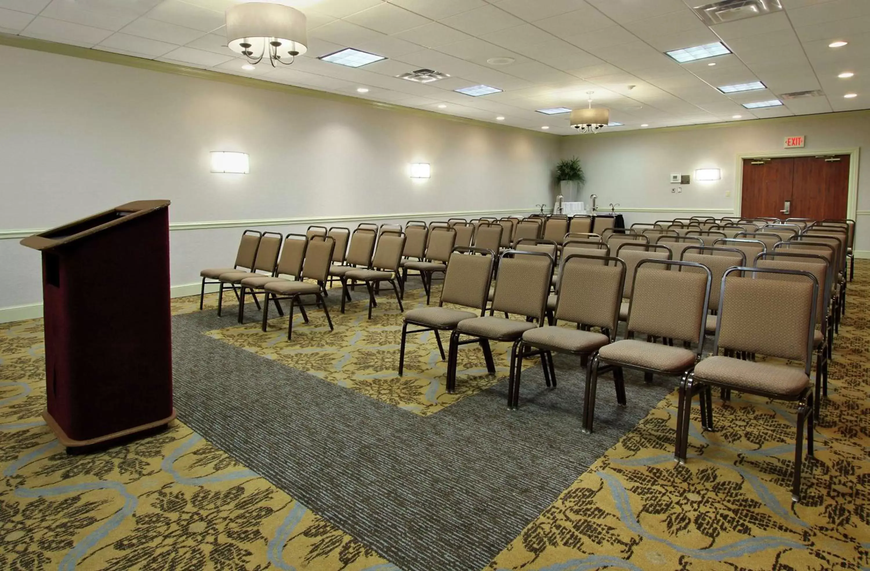 Meeting/conference room in DoubleTree by Hilton Mahwah