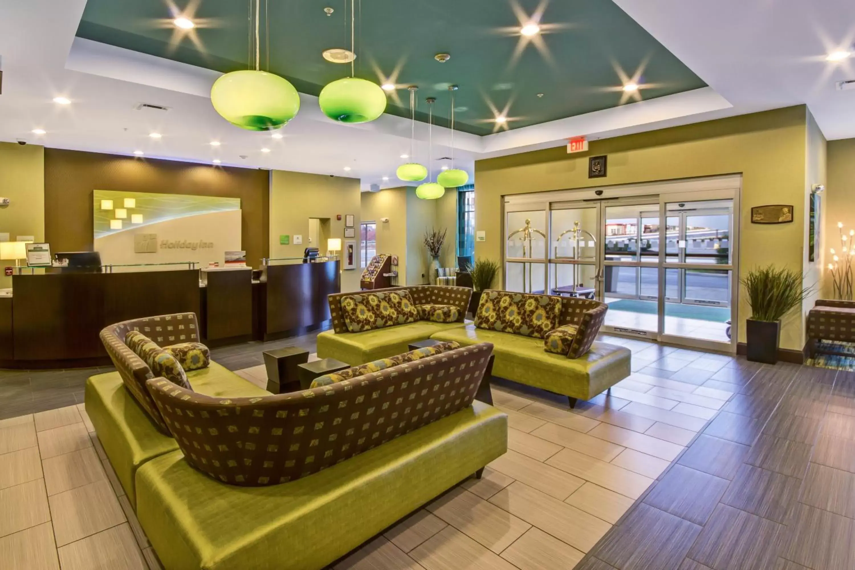 Lobby or reception in Holiday Inn Christiansburg Blacksburg, an IHG Hotel