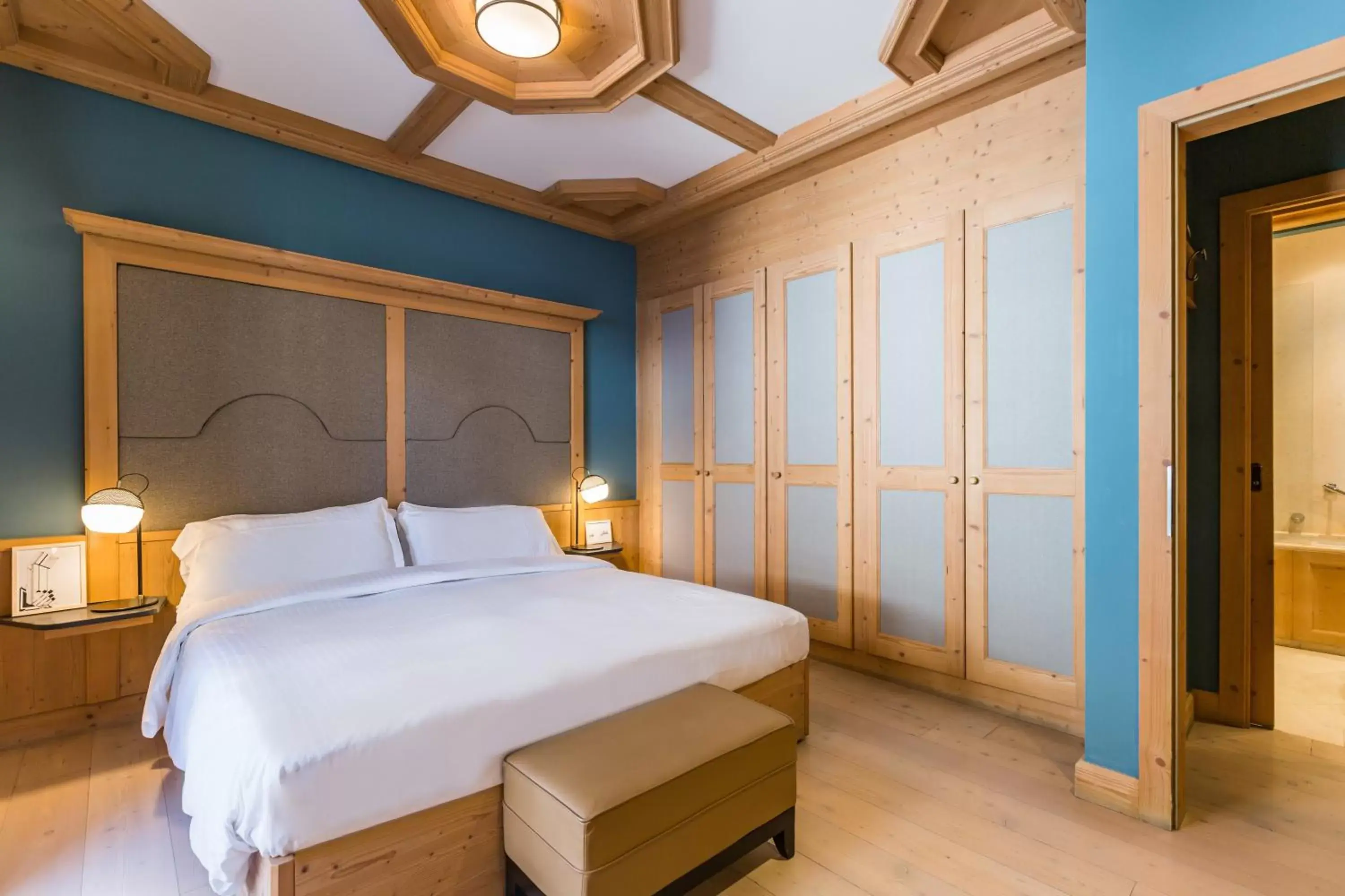 Bedroom in Radisson Residences Savoia Palace Cortina d’Ampezzo