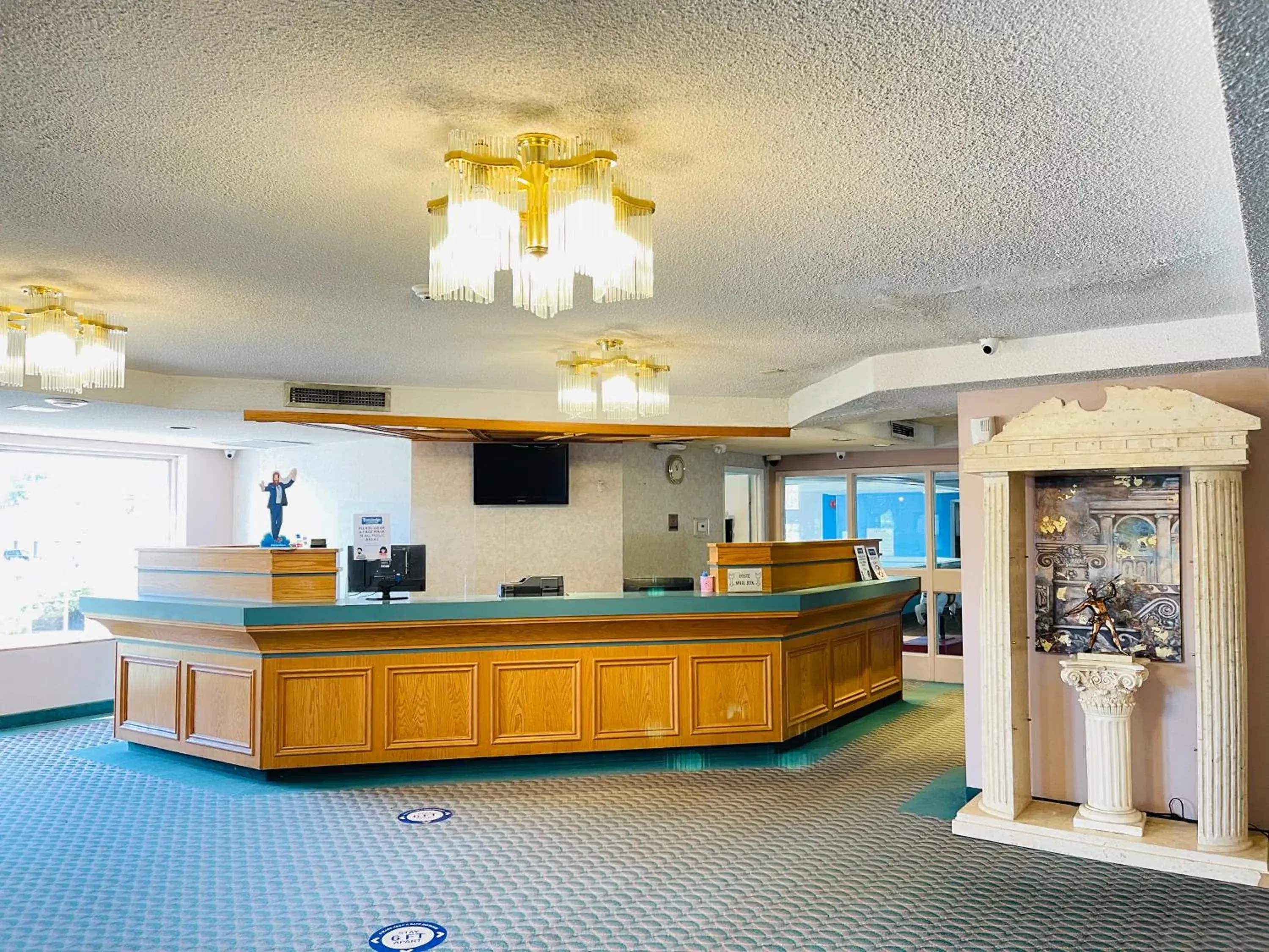 Lobby or reception, Lobby/Reception in Travelodge by Wyndham Niagara Falls Lundys Lane