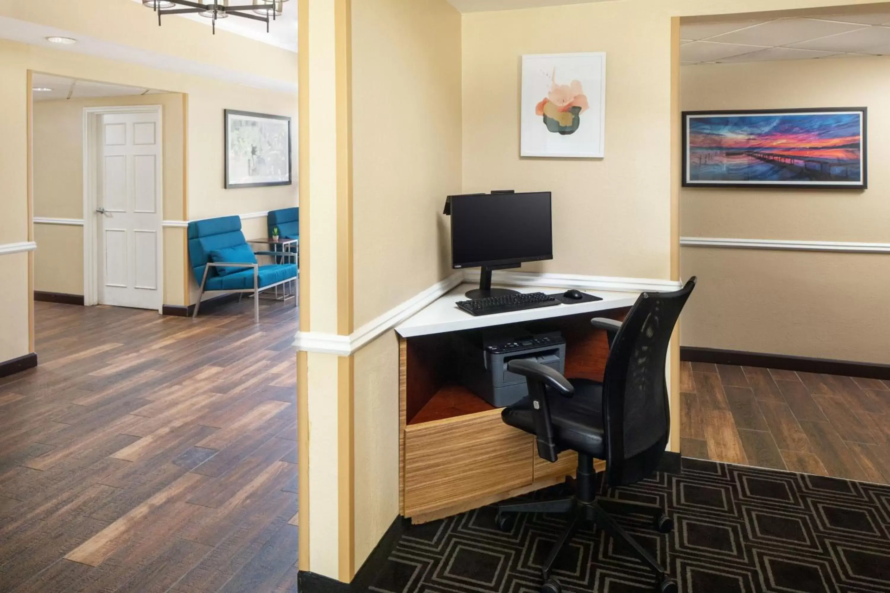 Business facilities, TV/Entertainment Center in TownePlace Suites by Marriott Springfield