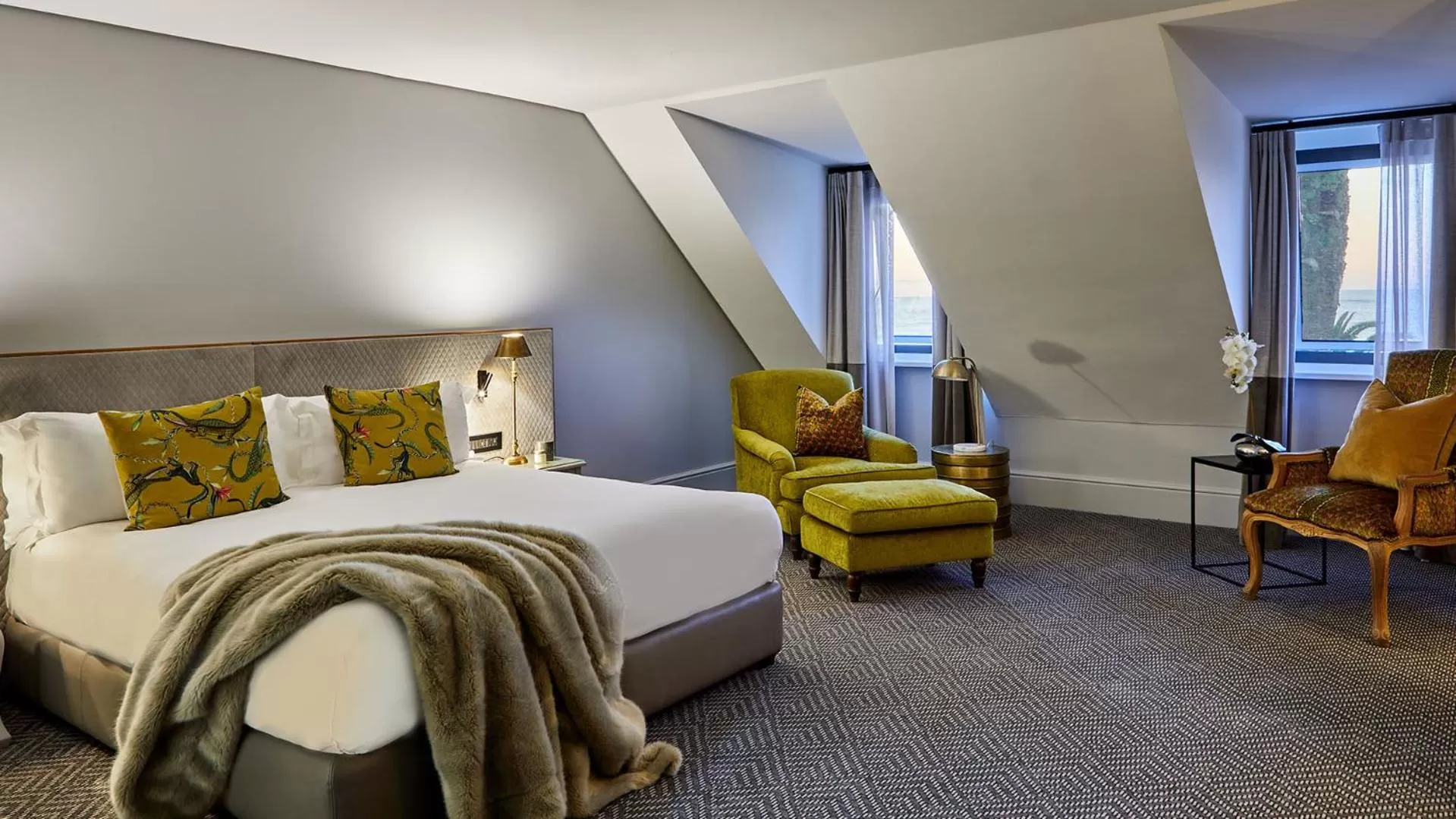 Photo of the whole room, Bed in The Winchester Hotel by NEWMARK