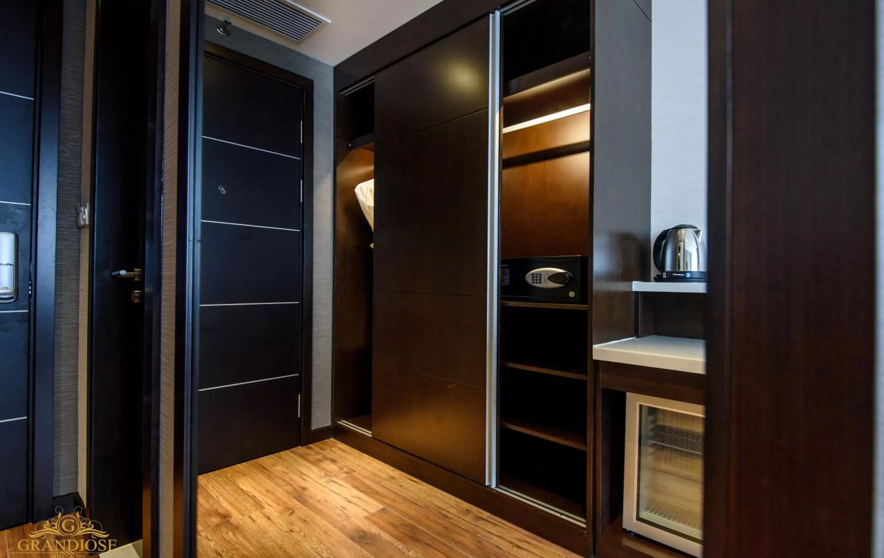 Photo of the whole room in Grandiose Hotel & Spa