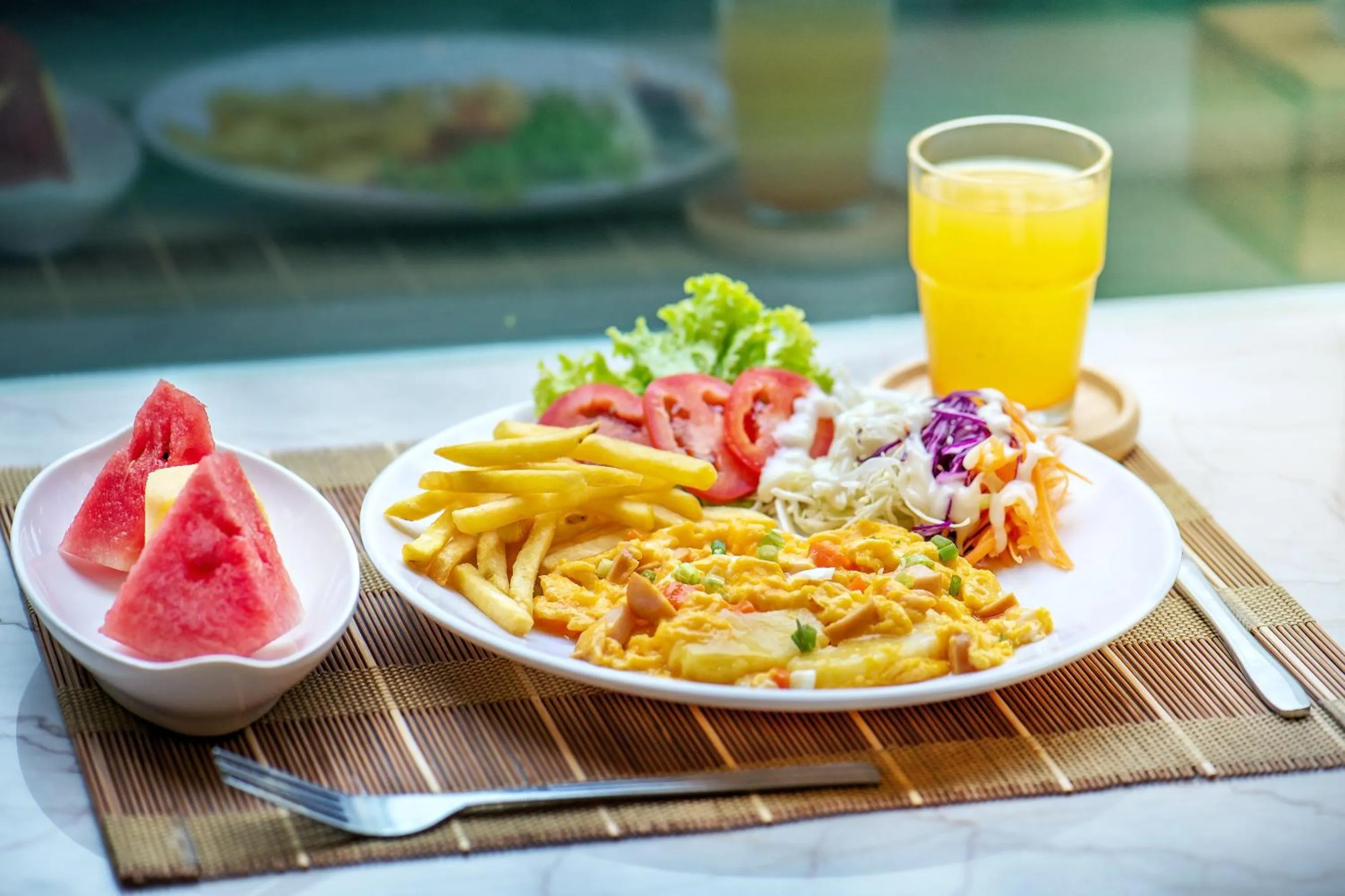 Food in De Lavender Bangkok Hotel