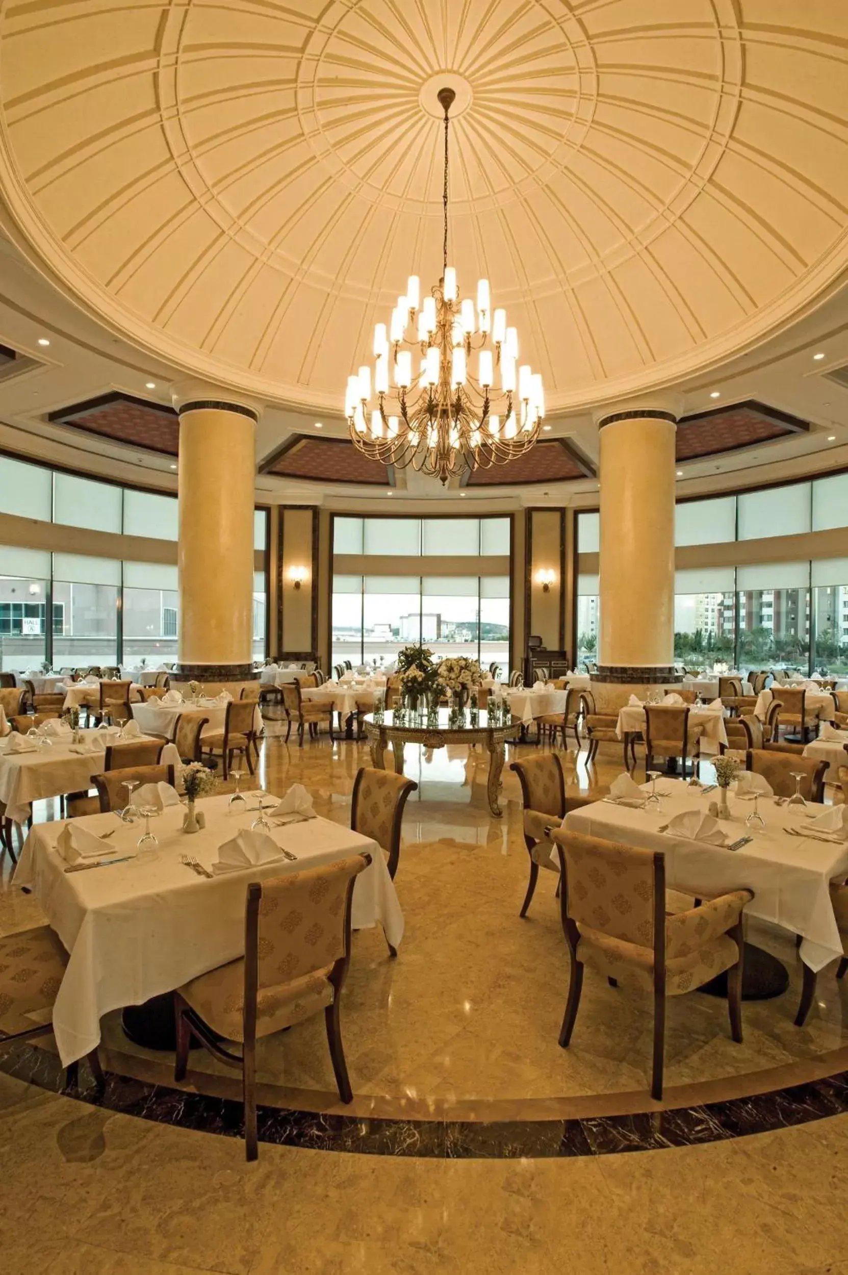 Restaurant/places to eat in Crowne Plaza Istanbul Asia by IHG Restaurant/places to eat in Crowne Plaza Istanbul Asia by IHG