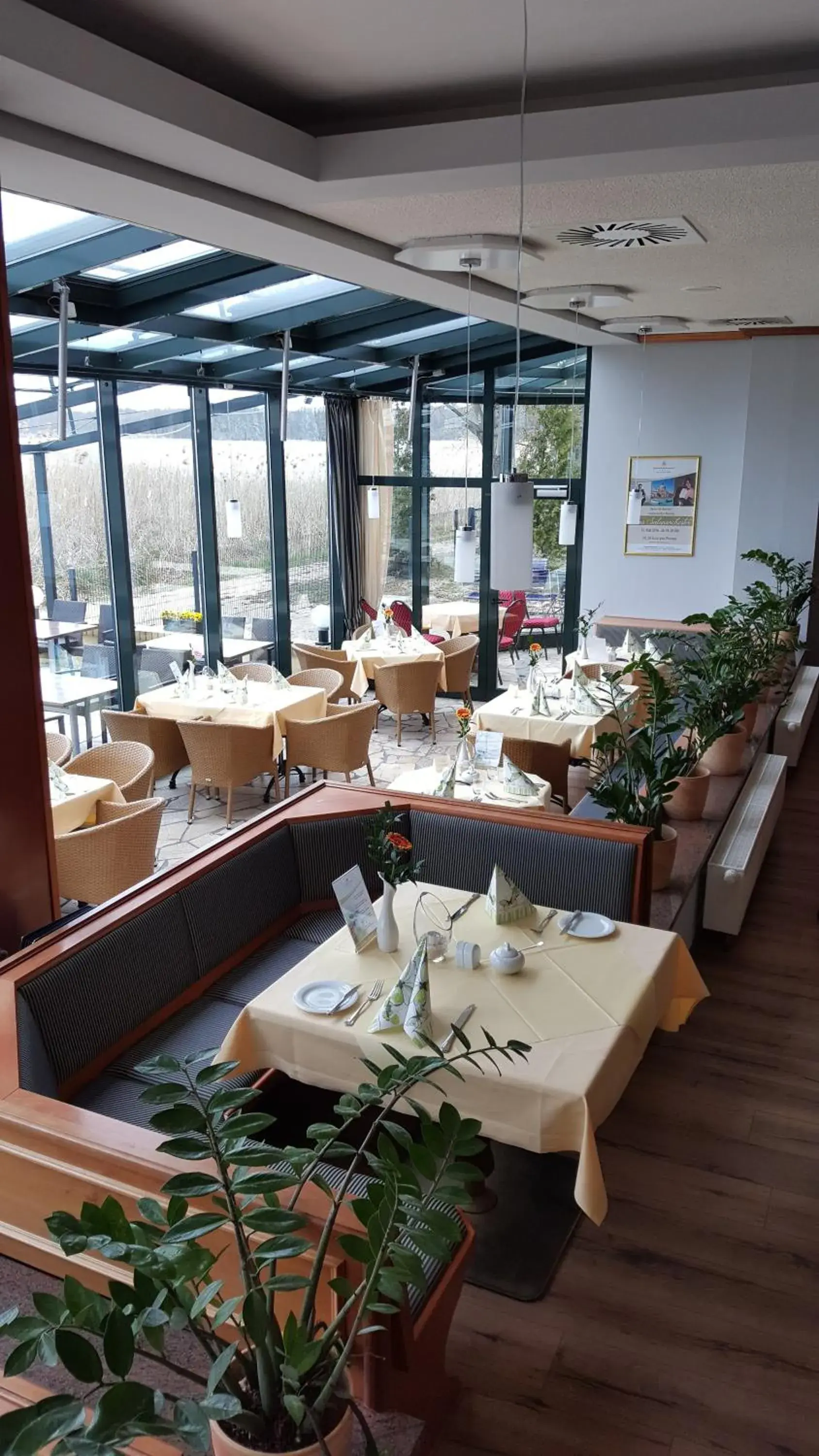 Restaurant/places to eat in Seehotel Berlin-Rangsdorf Restaurant/places to eat in Seehotel Berlin-Rangsdorf