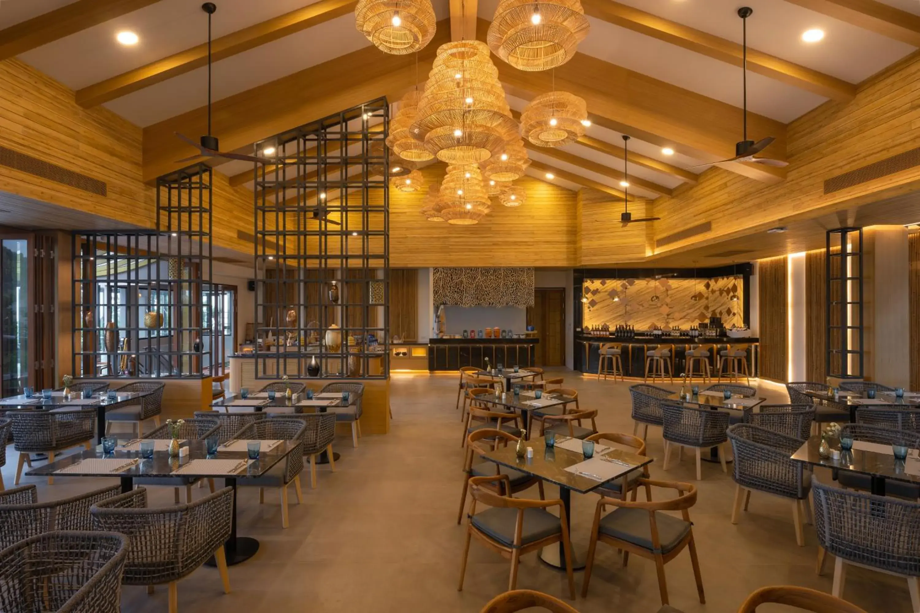 Restaurant/places to eat in Sinae Phuket - SHA Extra Plus Restaurant/places to eat in Sinae Phuket - SHA Extra Plus
