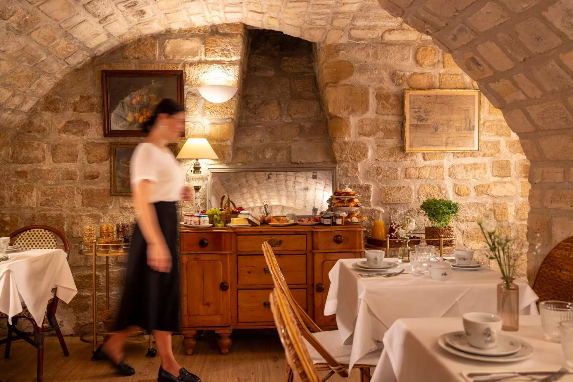 Buffet breakfast in Hôtel Le Saint Gregoire