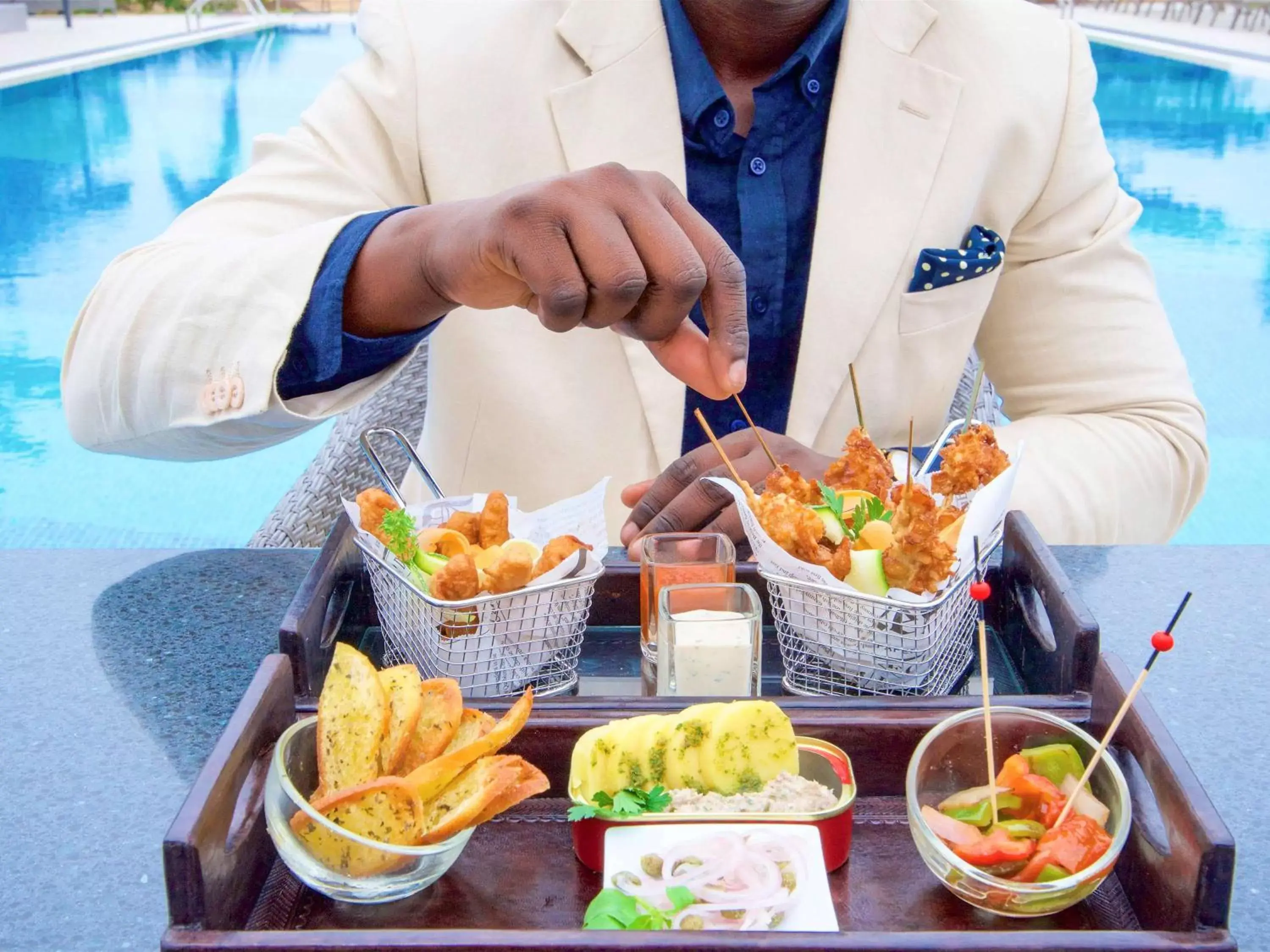 Restaurant/places to eat in Novotel Cotonou Orisha