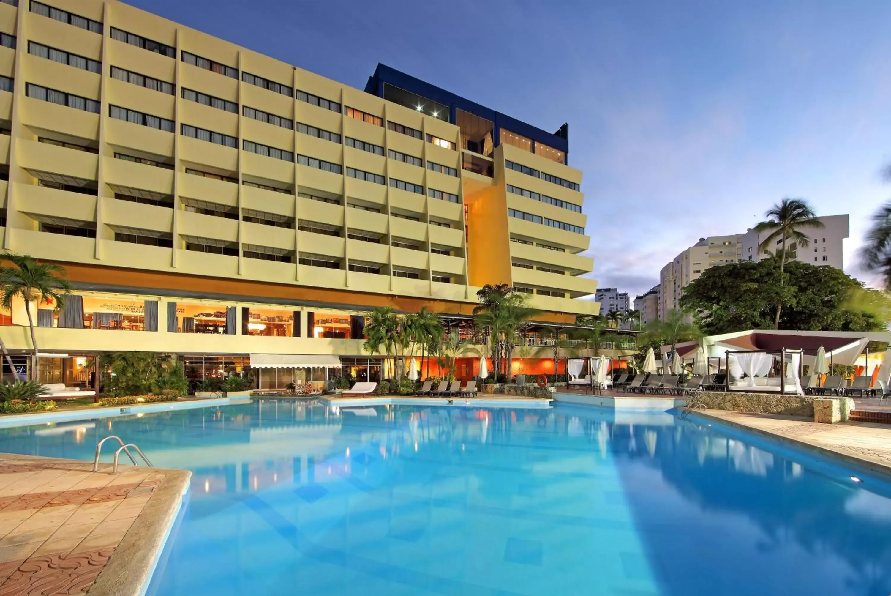 Swimming pool, Property Building in Dominican Fiesta Hotel & Casino