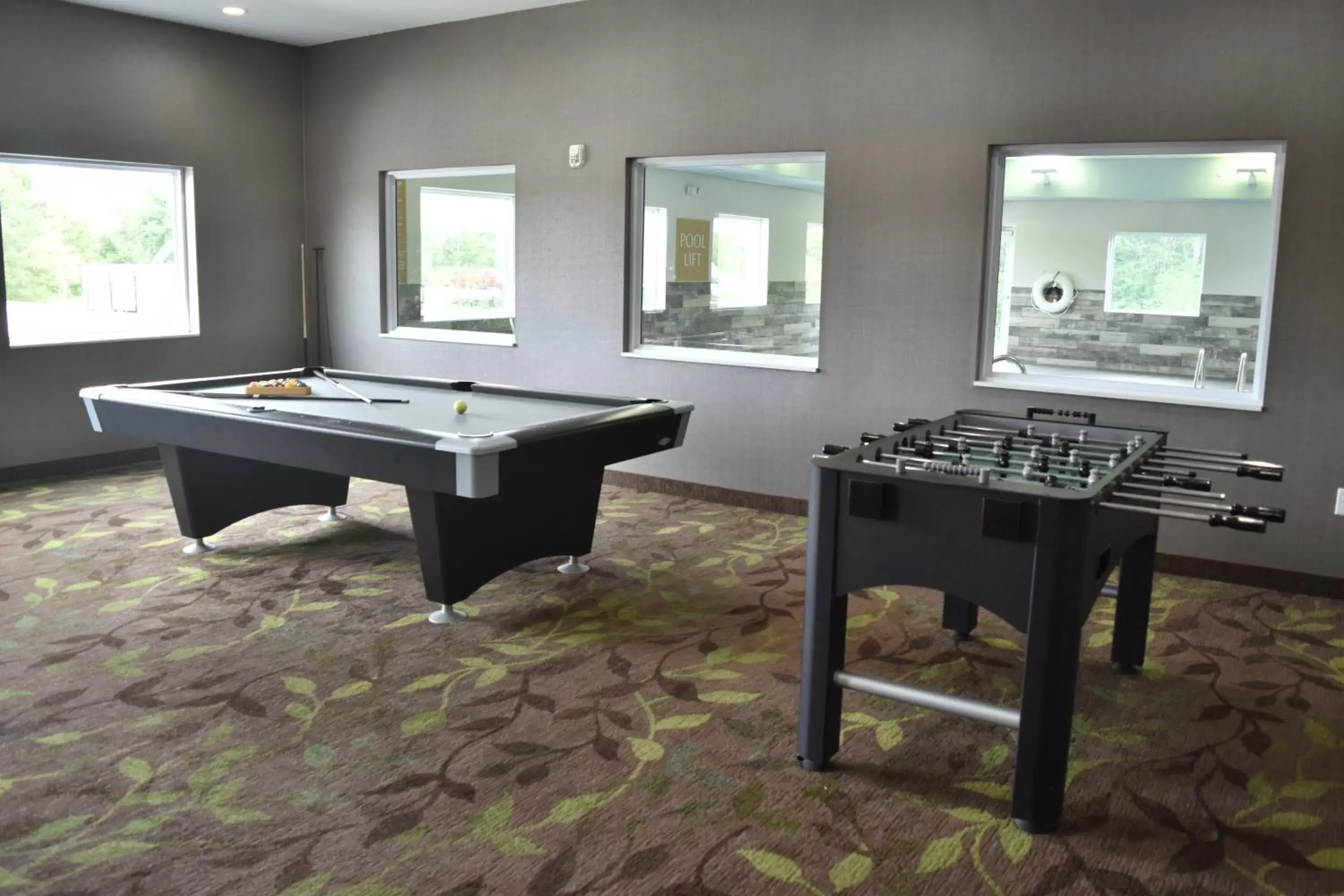 Game Room, Billiards in Candlewood Suites Independence, an IHG Hotel
