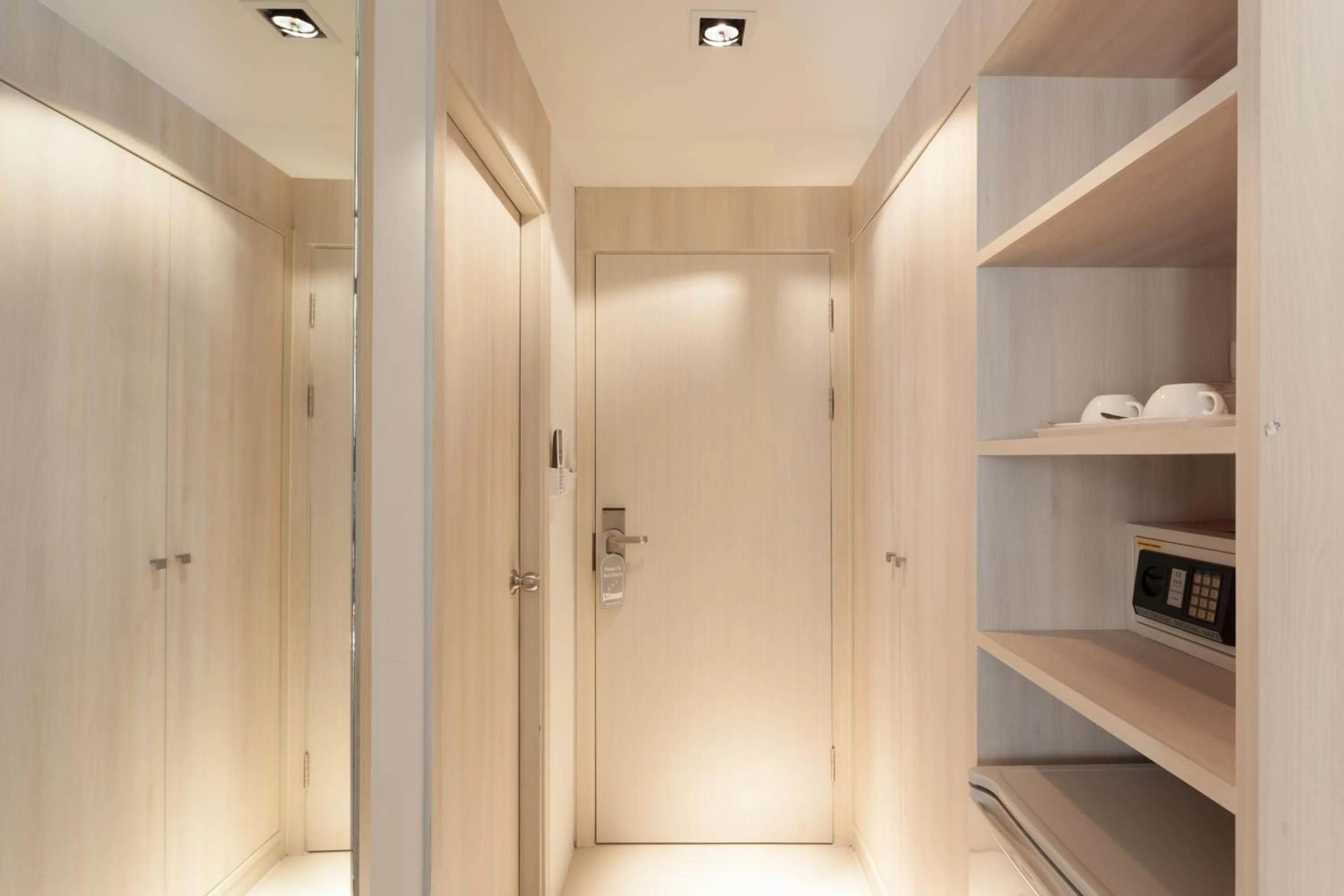 wardrobe in Coral Inn