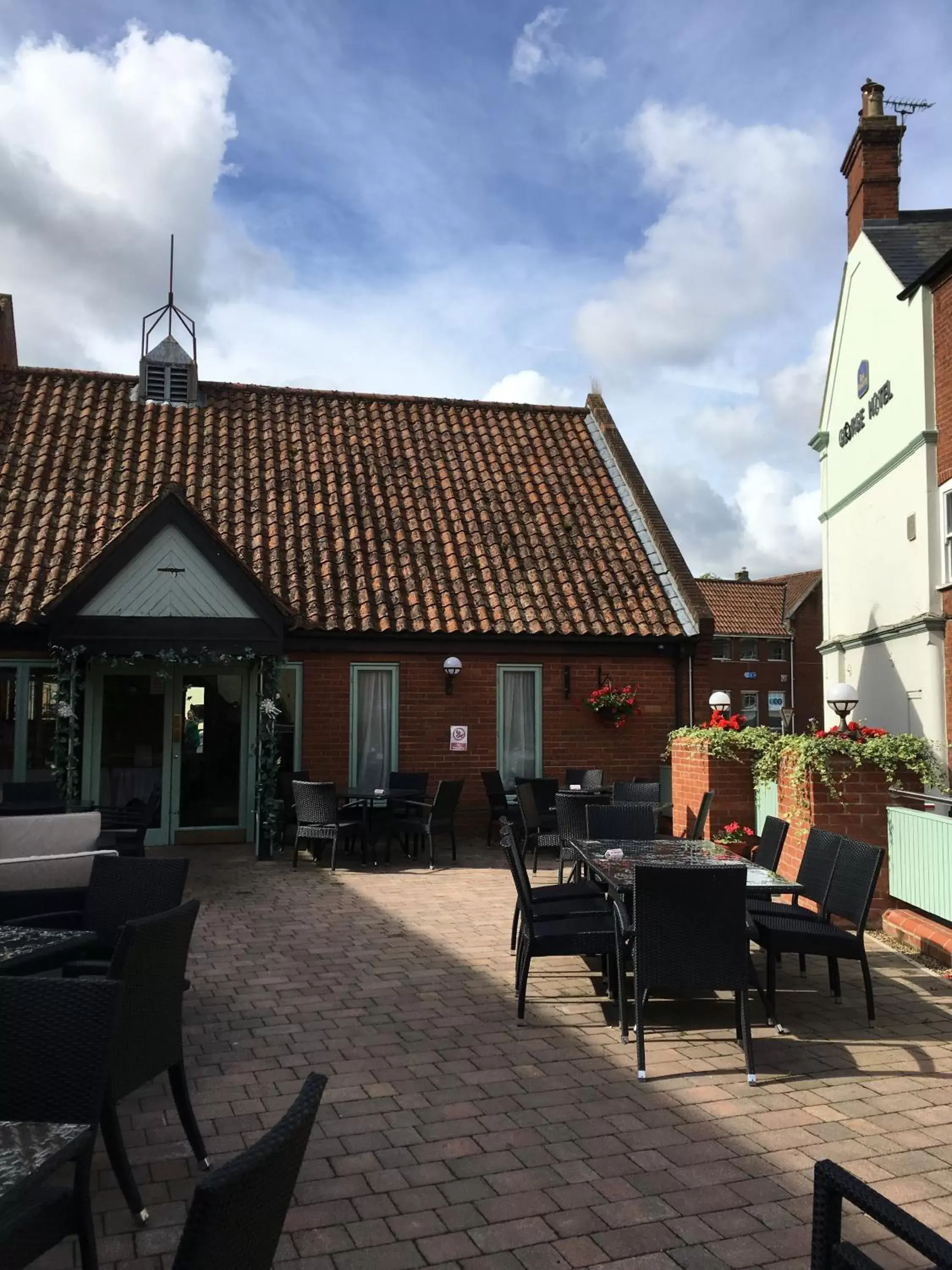 Balcony/Terrace, Restaurant/Places to Eat in Best Western The George Hotel, Swaffham