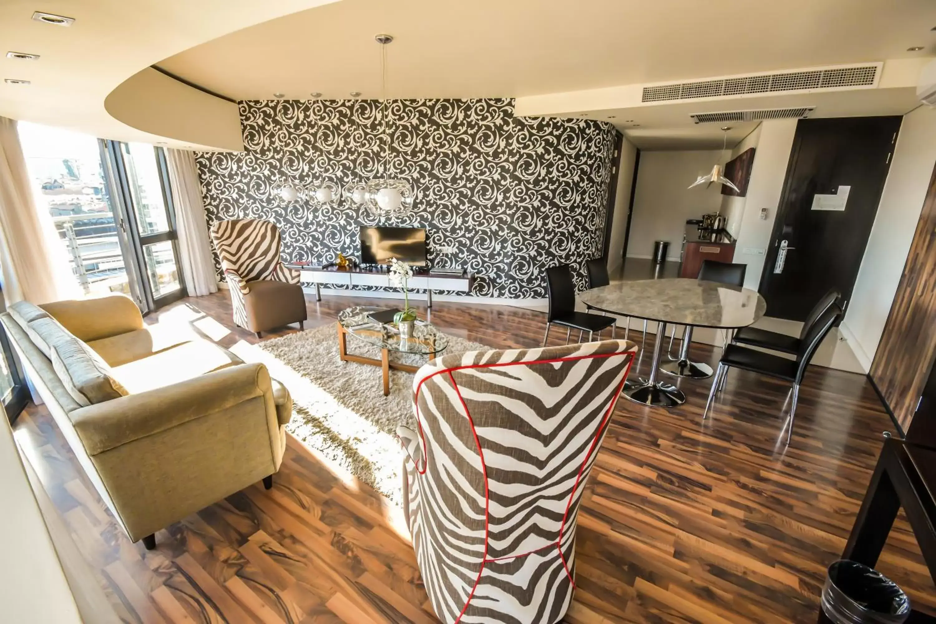 Living room, Seating Area in Colosseum Luxury Hotel