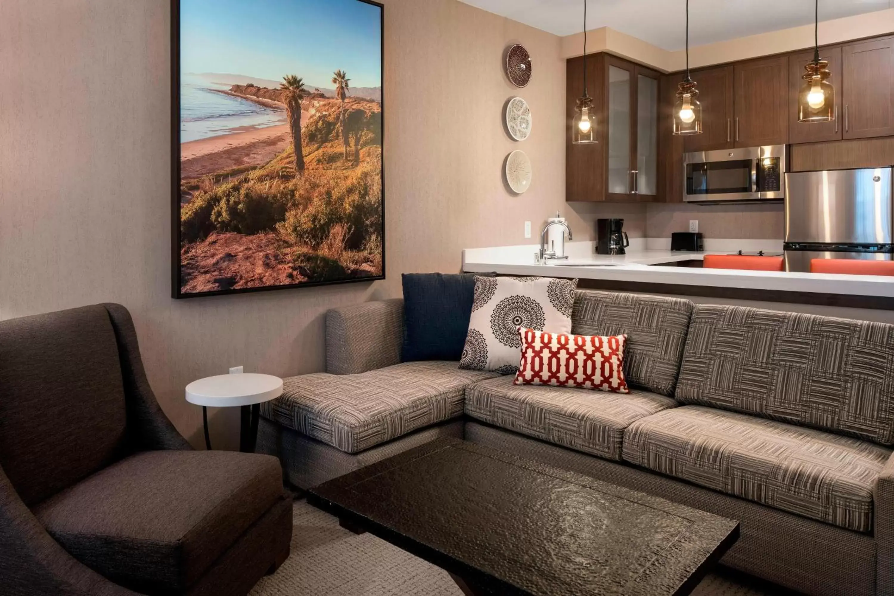 Living room, Seating Area in Residence Inn by Marriott Santa Barbara Goleta