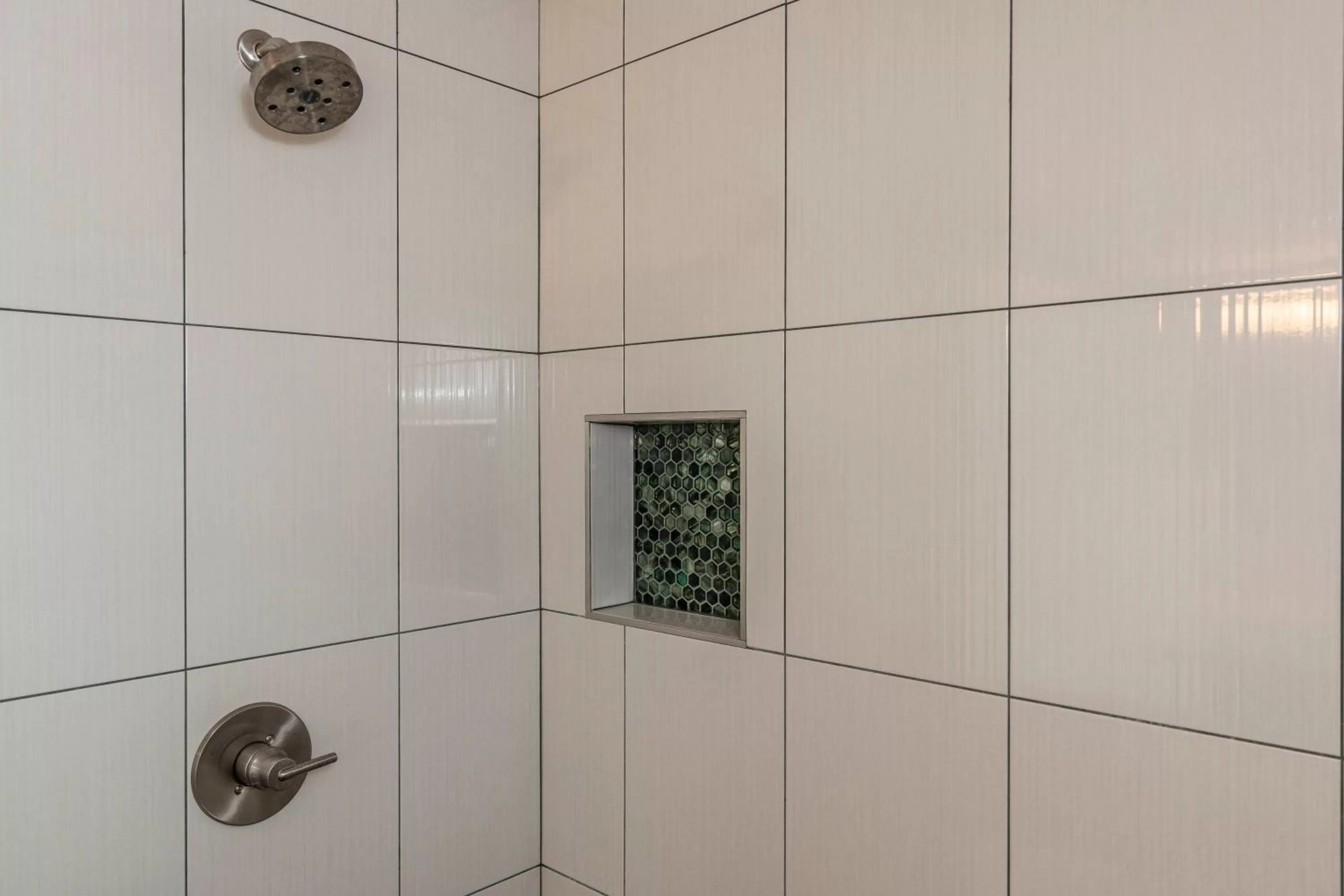 Shower in Hotel Broad Ripple