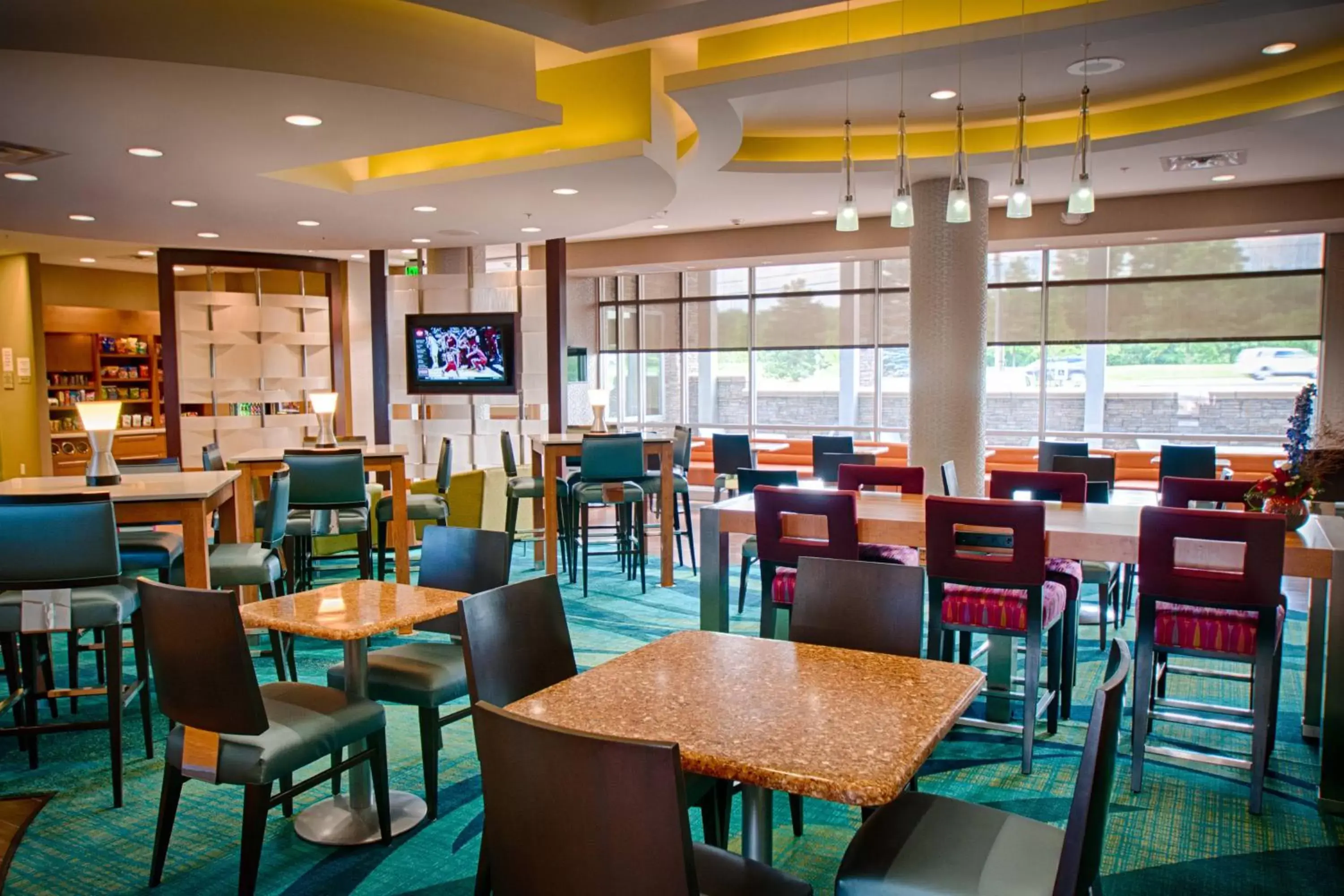 Breakfast, Restaurant/Places to Eat in SpringHill Suites by Marriott Canton