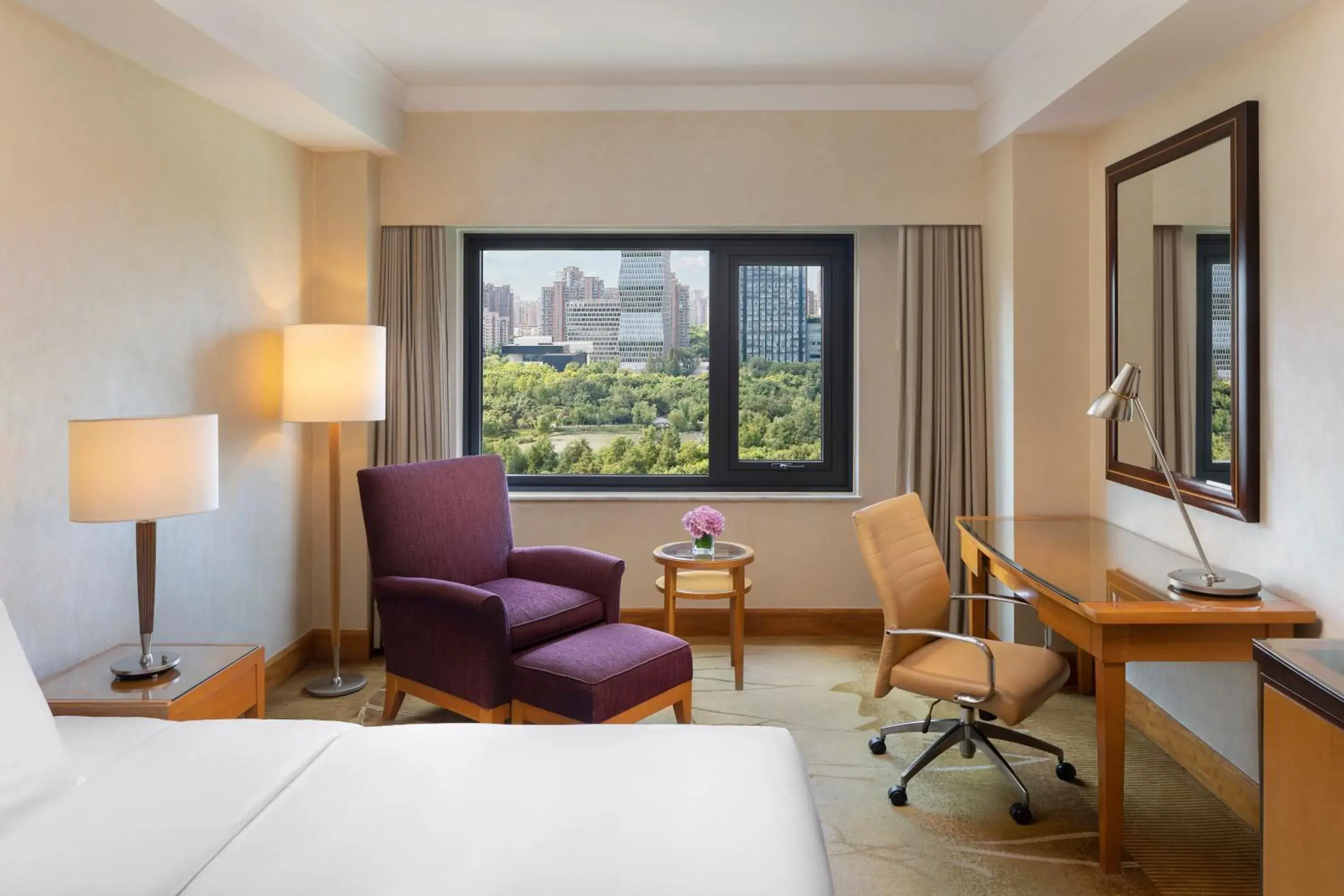 Bedroom, Bed in Radisson Collection Hotel, Yangtze Shanghai Bedroom, Bed in Radisson Collection Hotel, Yangtze Shanghai