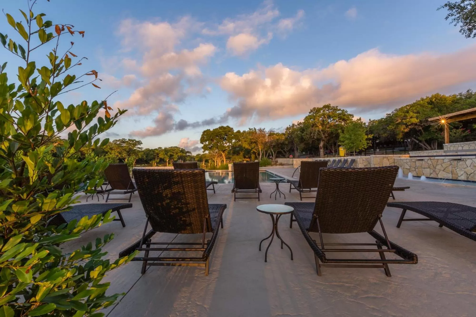 Swimming pool, Restaurant/Places to Eat in 7A Ranch