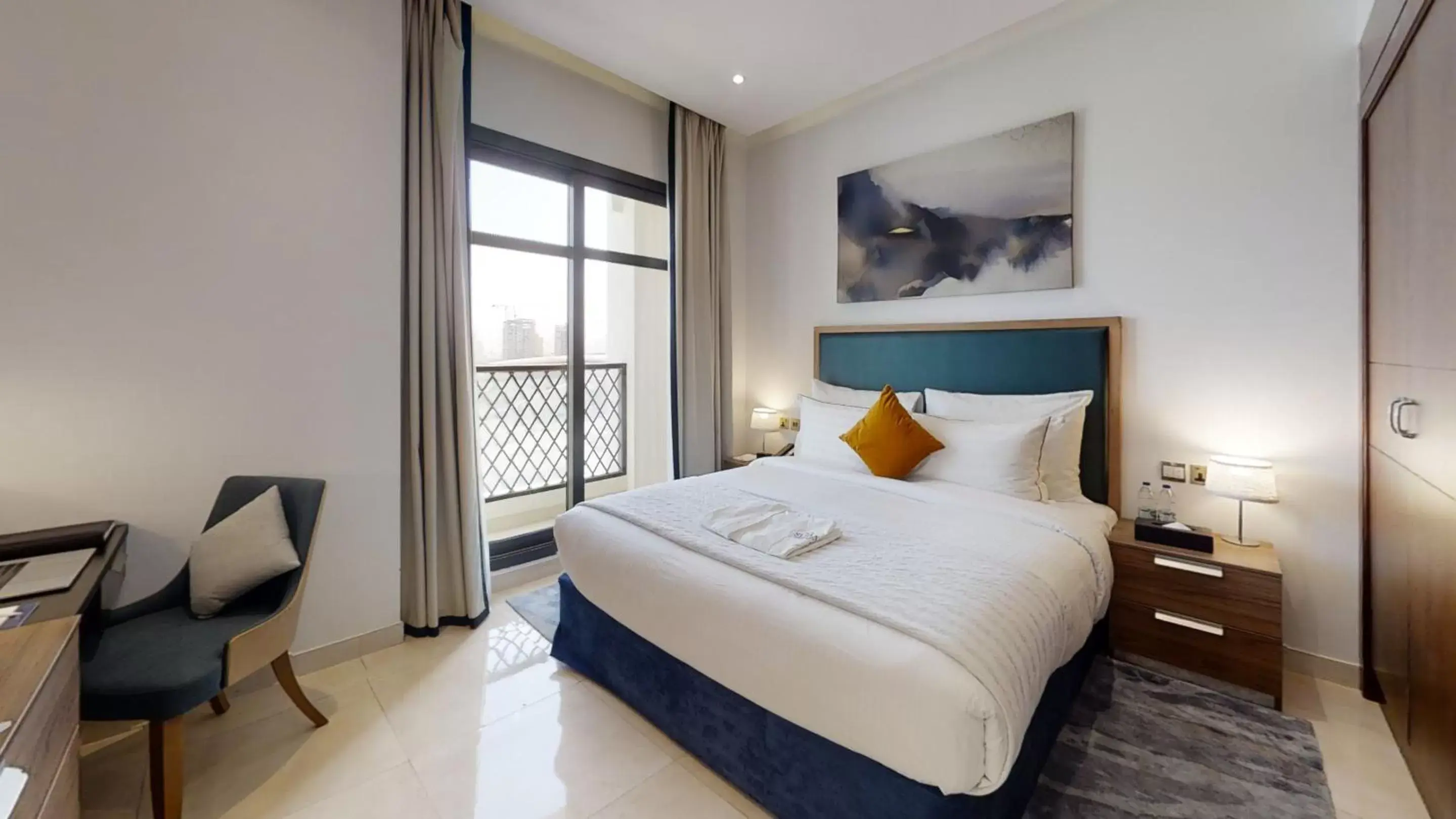 Bed in Suha Park Luxury Hotel Apartments, Waterfront Jaddaf