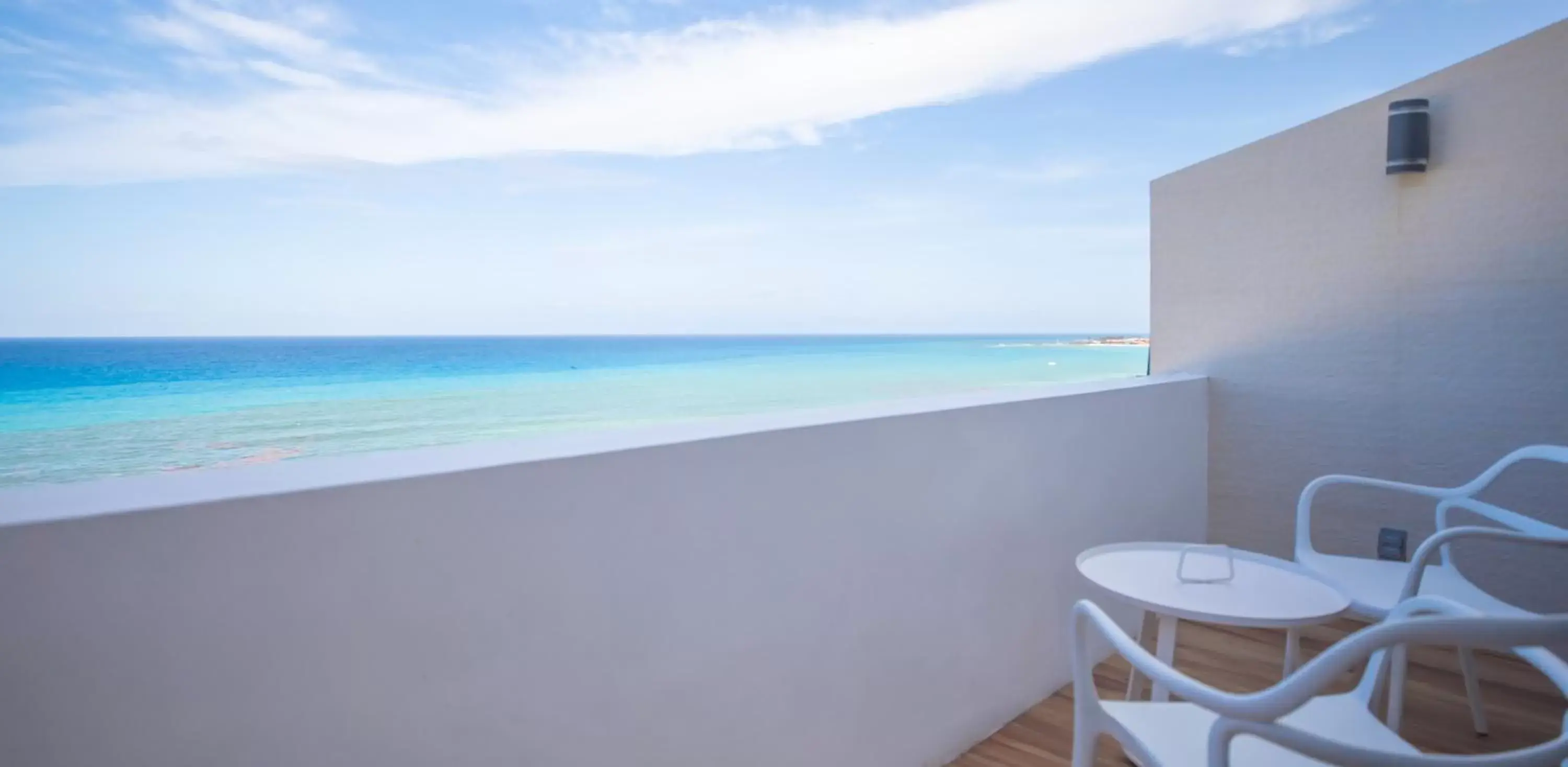 Balcony/Terrace, Sea View in Beachfront Penthouses by LivIN Cancun