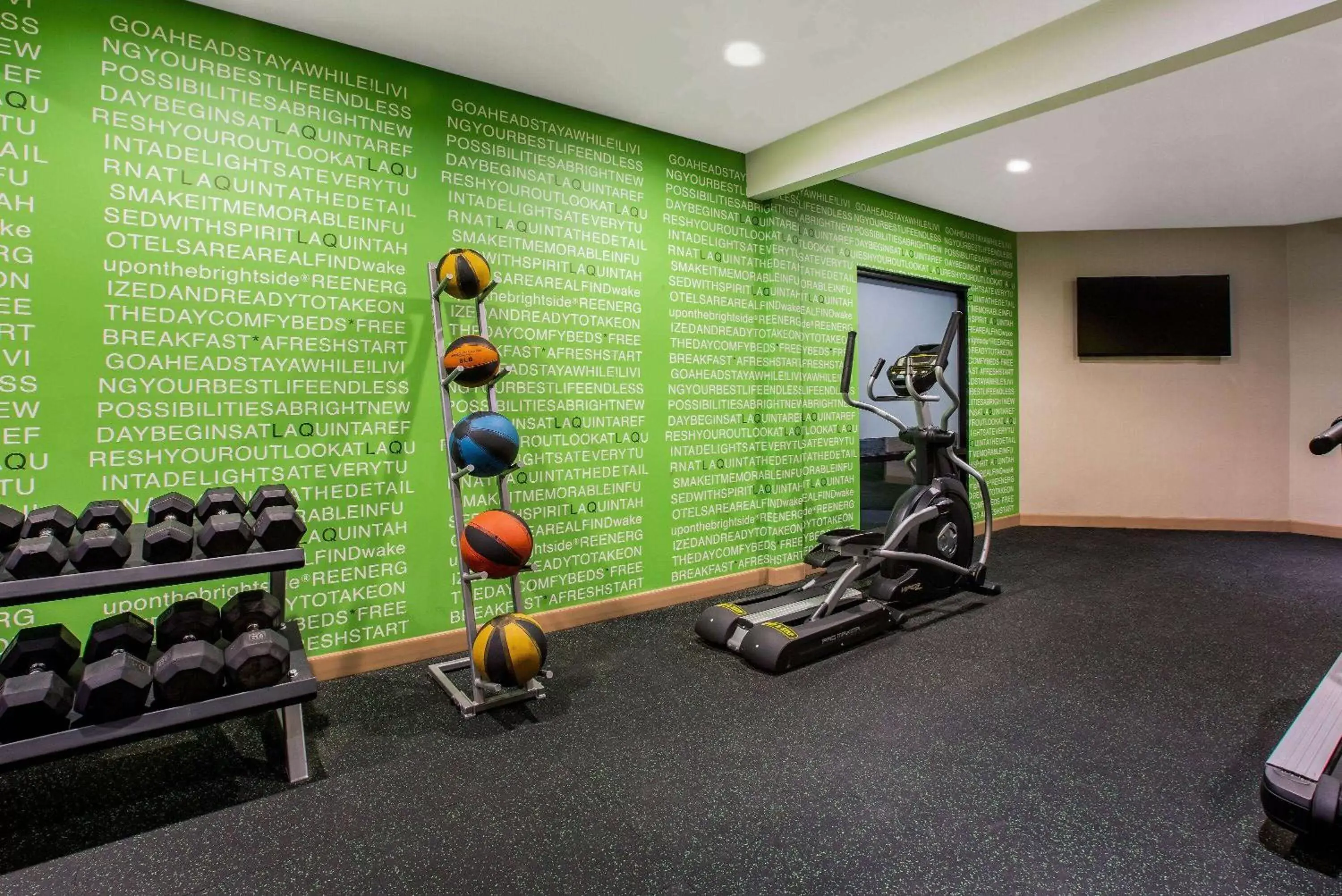 Fitness centre/facilities in La Quinta by Wyndham Pomona Fitness centre/facilities in La Quinta by Wyndham Pomona