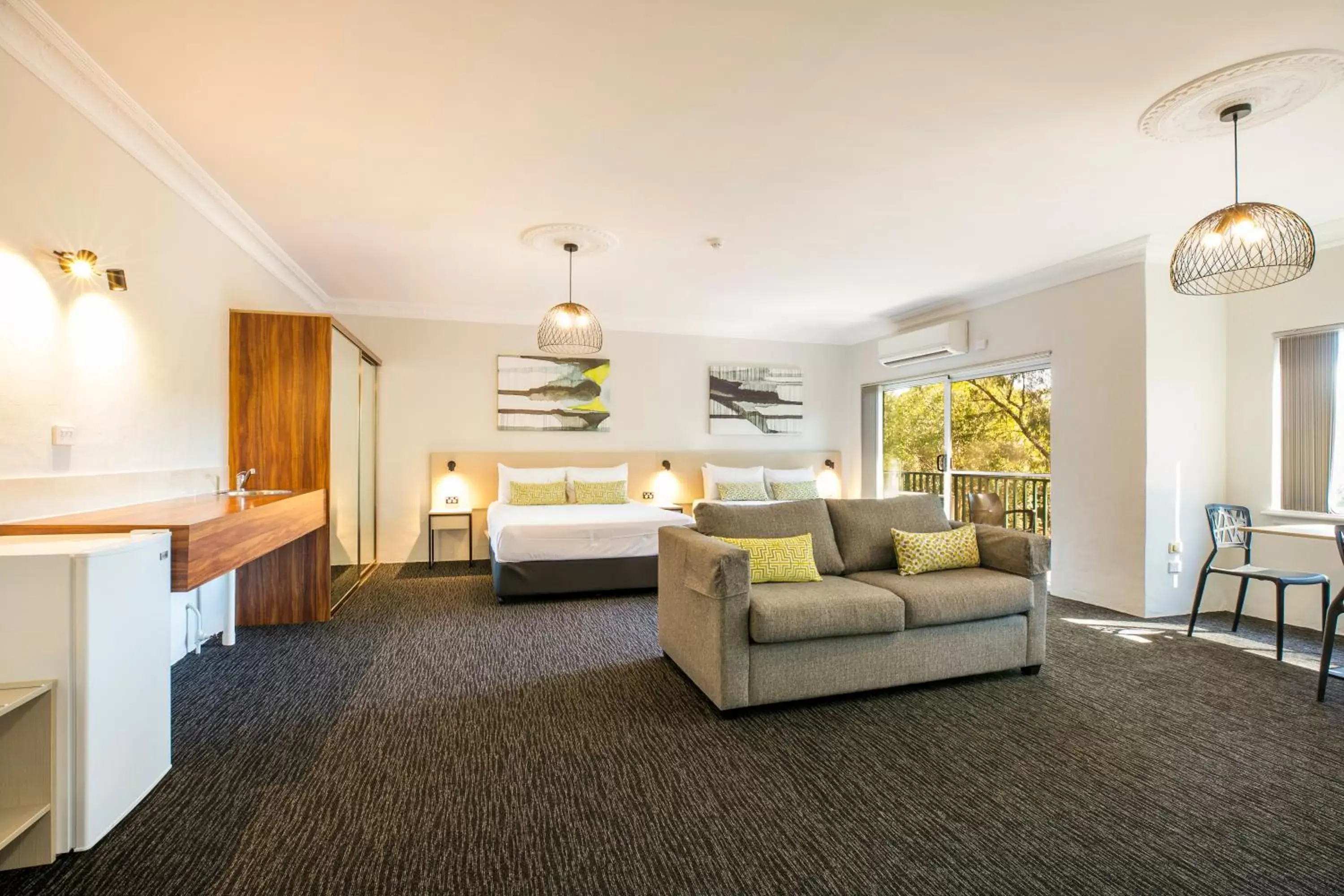 Photo of the whole room, Seating Area in Nightcap at Blue Cattle Dog Hotel