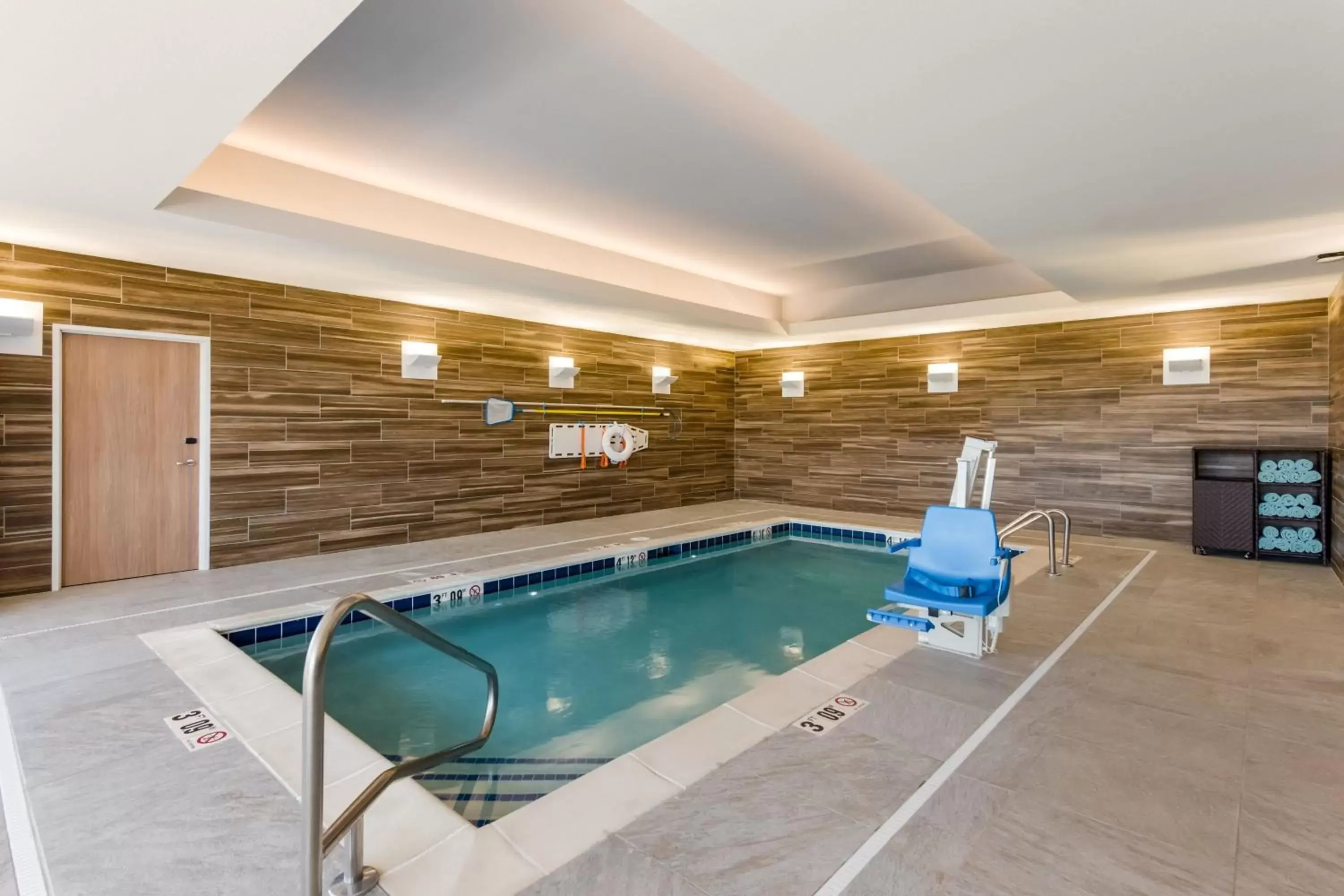 Swimming Pool in Fairfield by Marriott Inn & Suites Columbus Canal Winchester