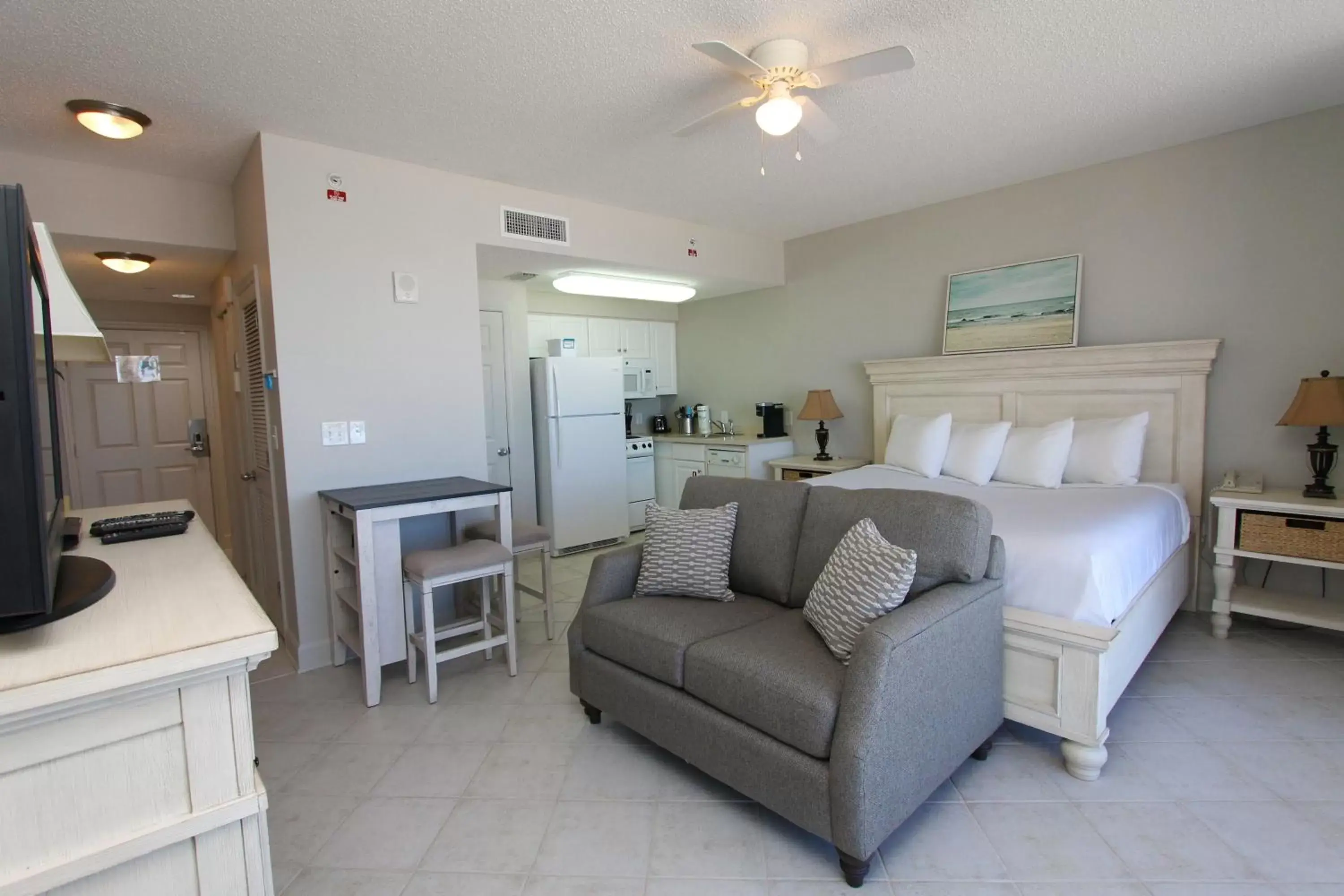 Bed, Seating Area in Majestic Beach Resort, Panama City Beach, Fl