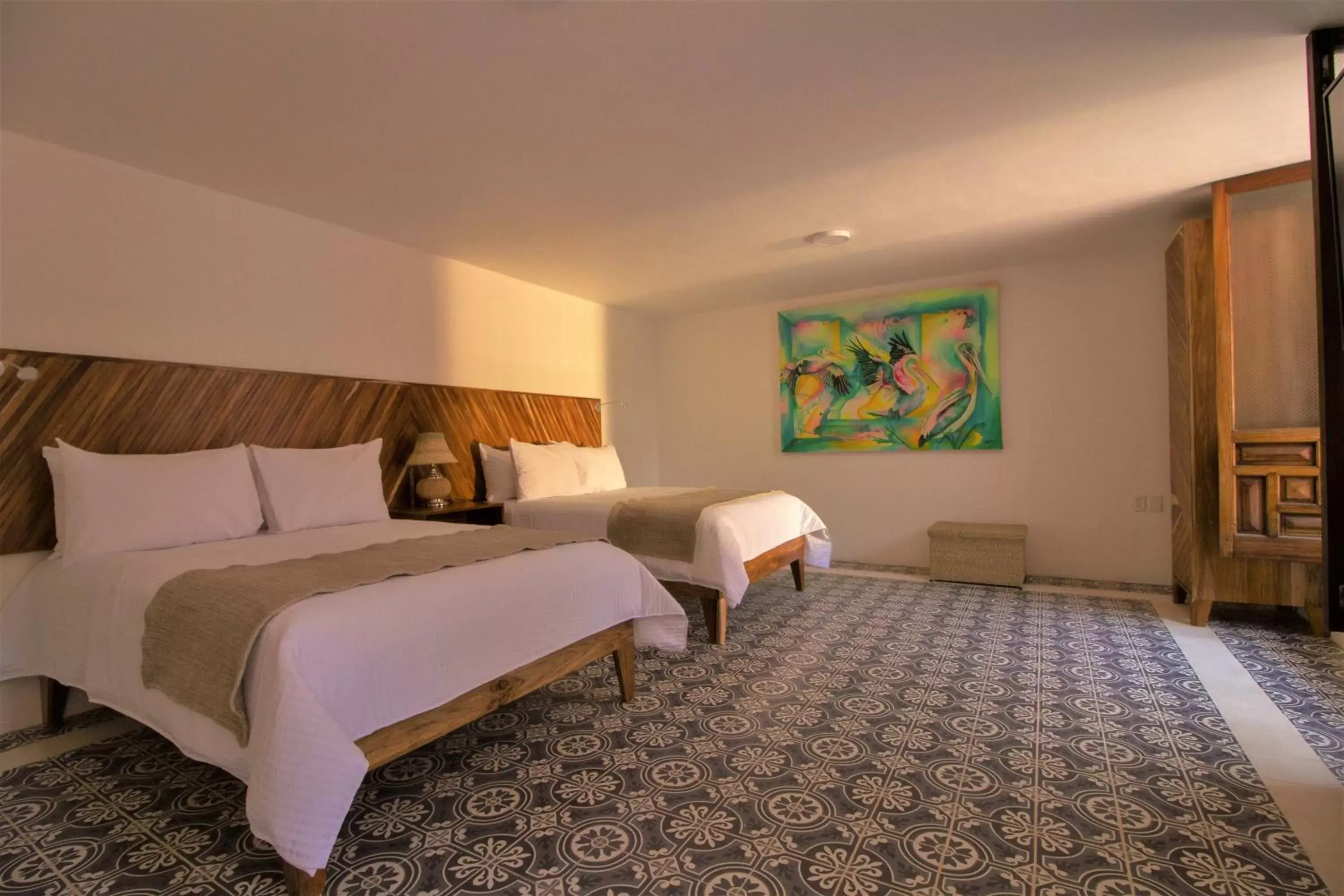 Photo of the whole room, Bed in NaNa Vida Hotel Morelia