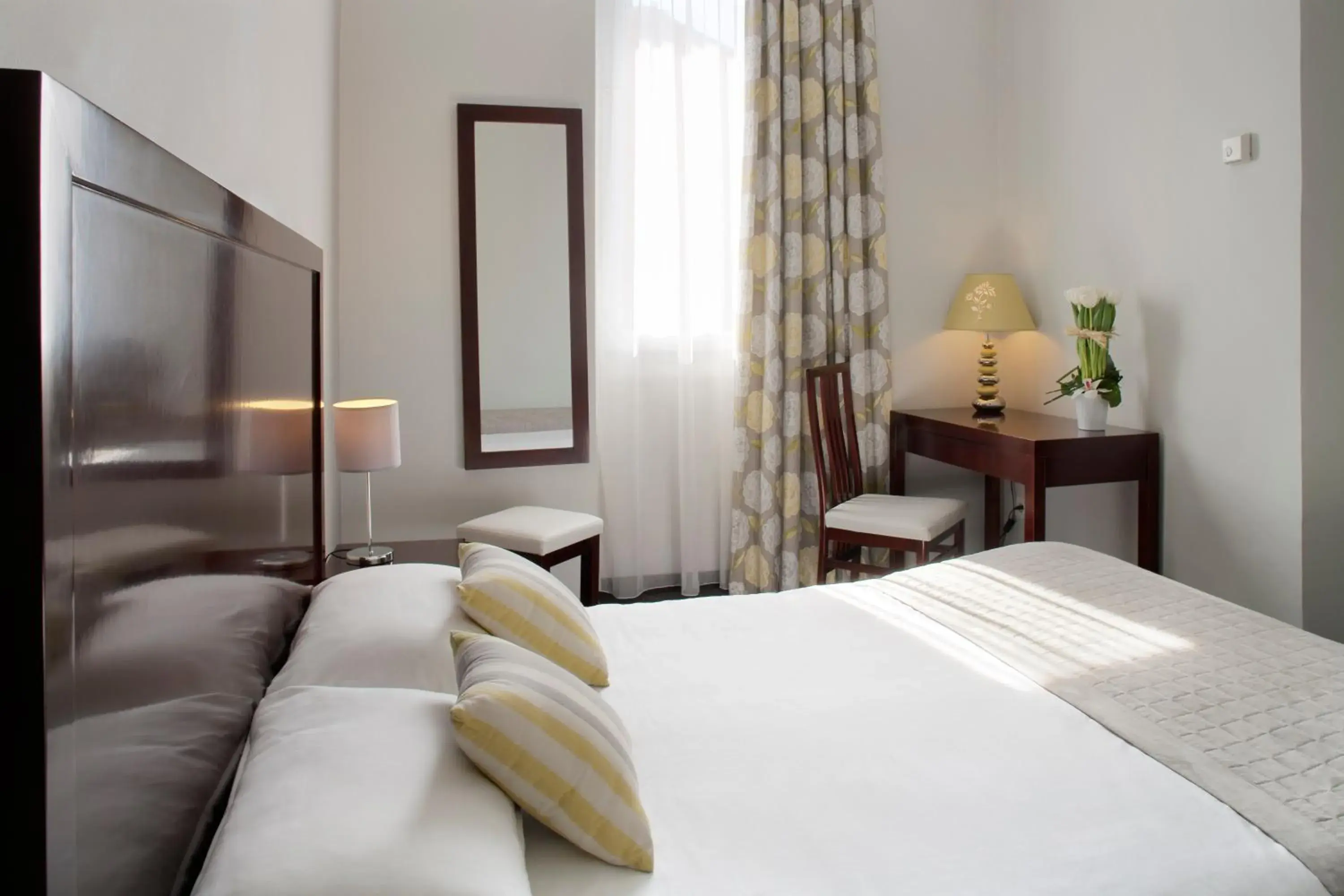 Photo of the whole room, Bed in Hotel Relais Acropolis
