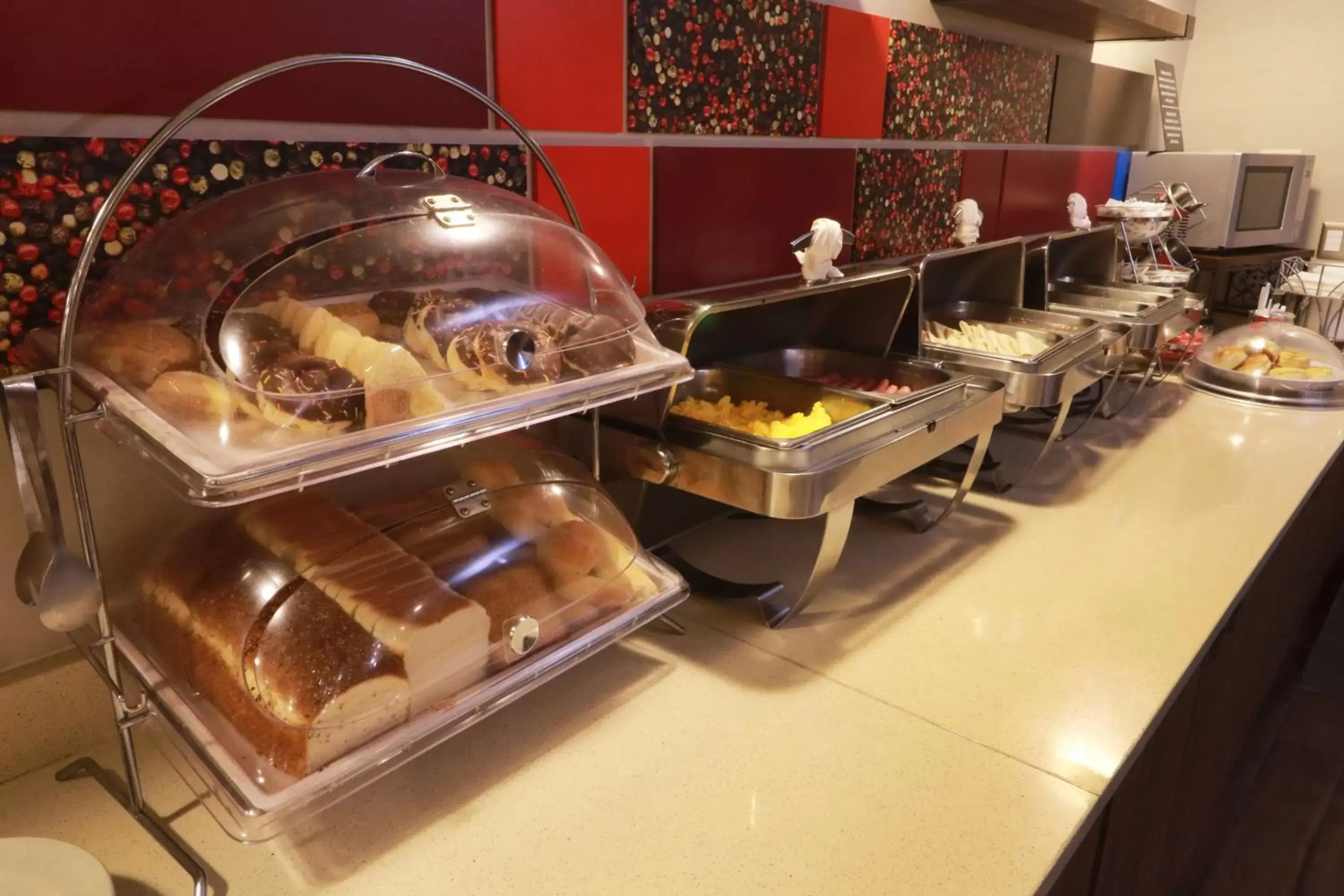 Breakfast in Hampton by Hilton Chihuahua Breakfast in Hampton by Hilton Chihuahua