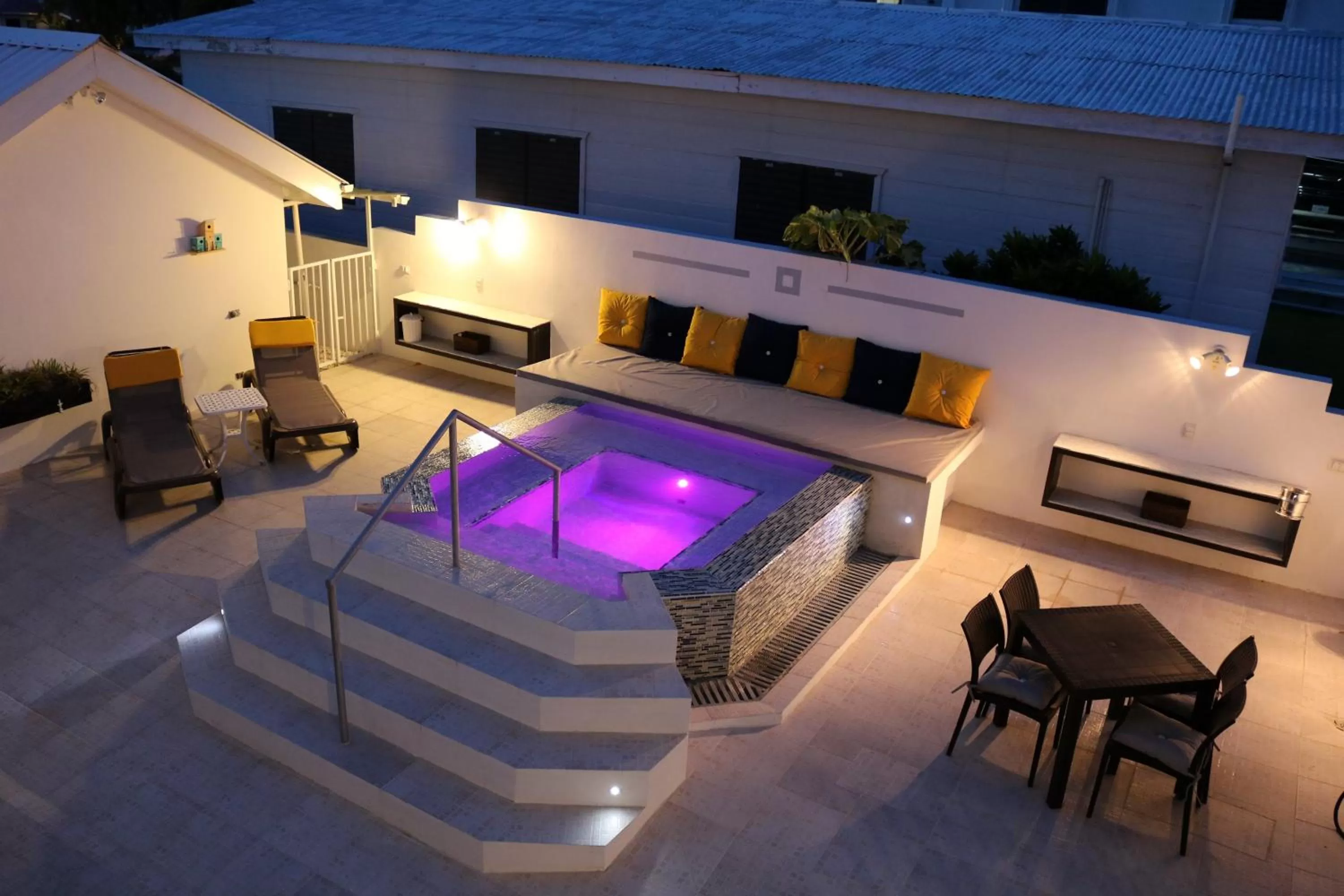 Swimming pool in Villa Boscardi