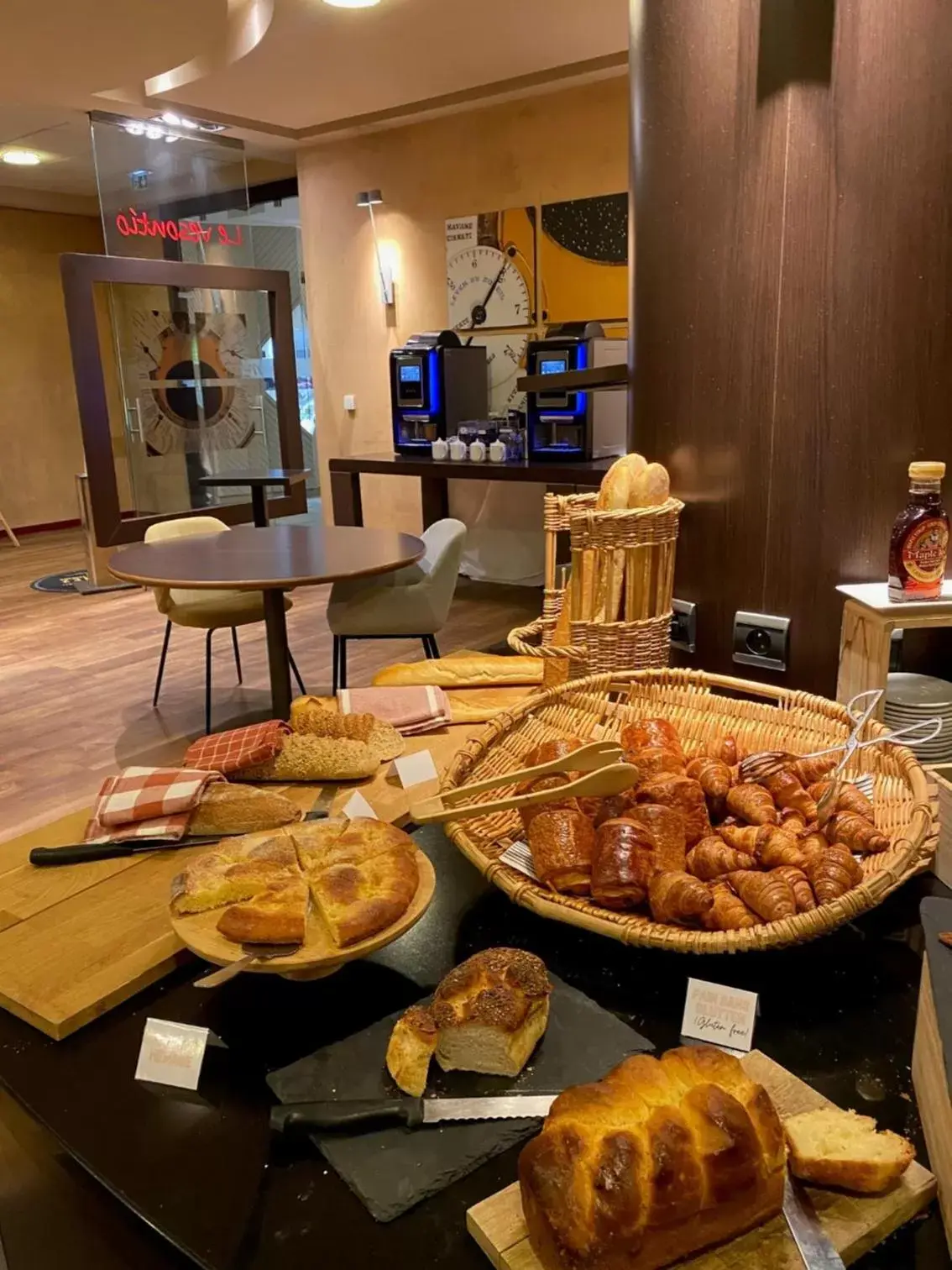 Breakfast in Mercure Besancon Parc Micaud - Hotel & Bar & Restaurant