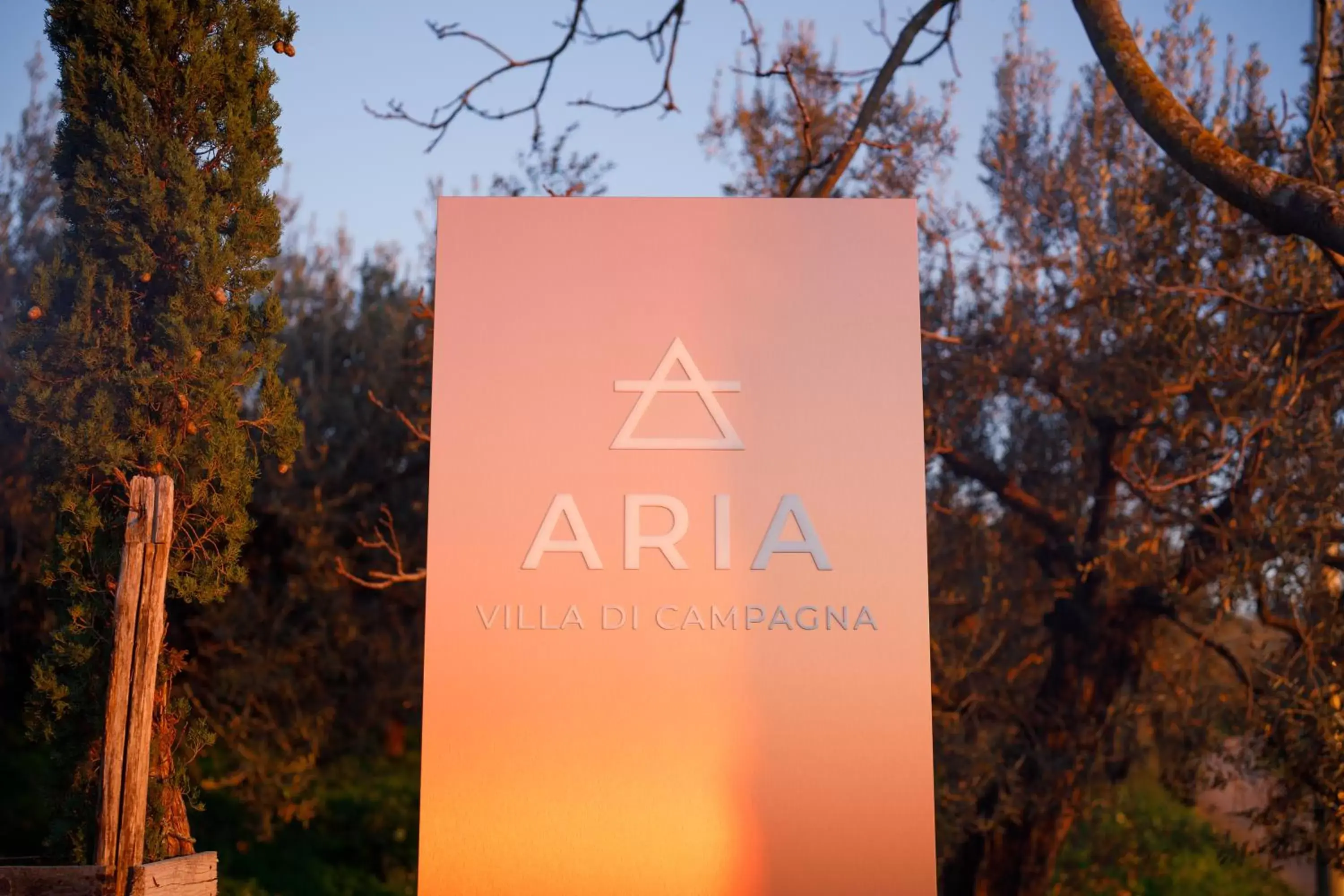 Property Logo/Sign in ARIA - Villa di Campagna