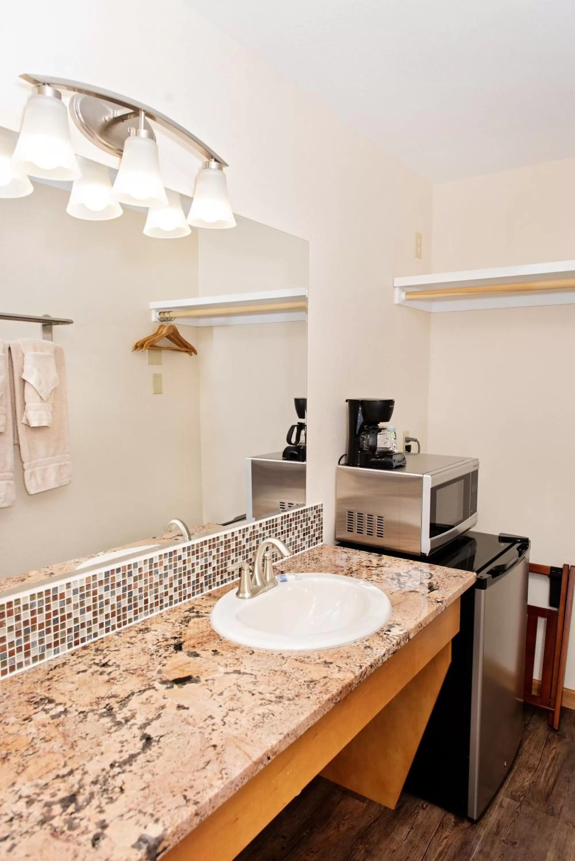 Bathroom in Red Wing Motel