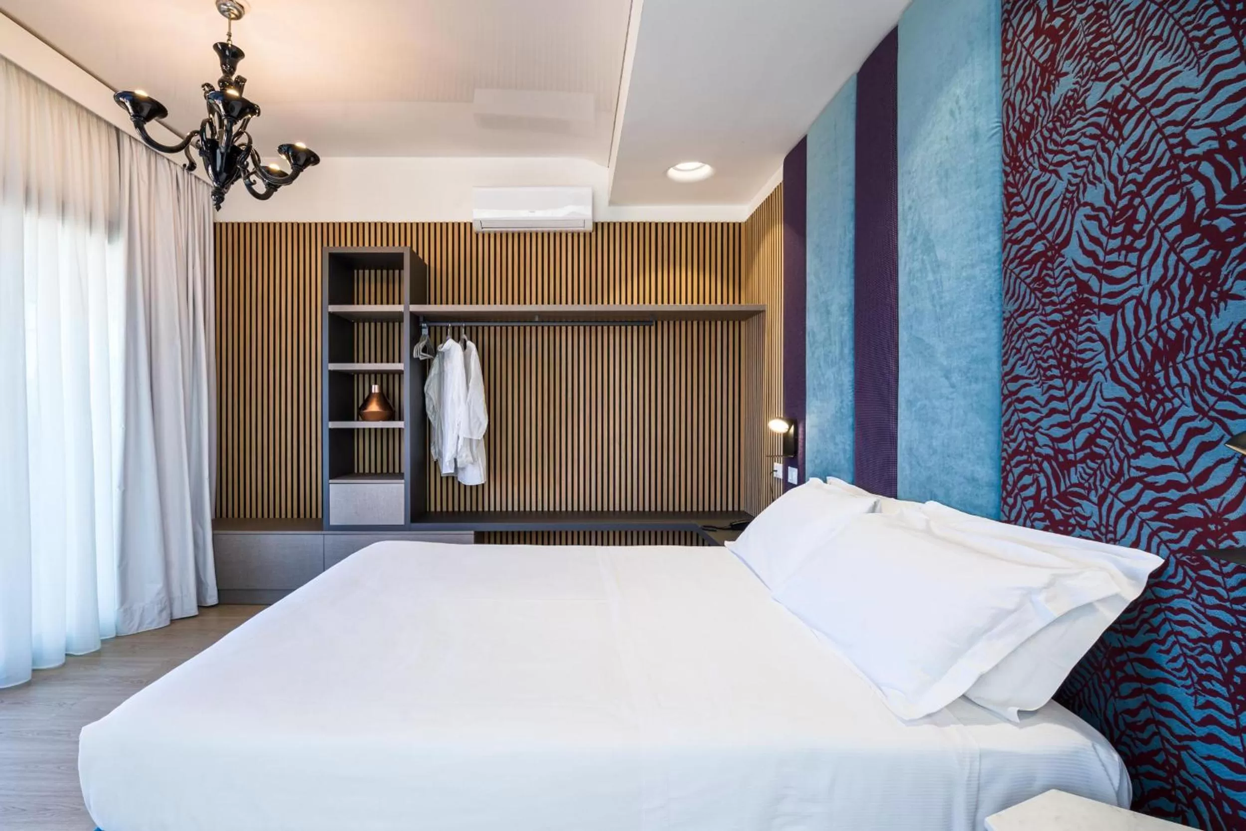 Bed in Taormina Palace Hotel