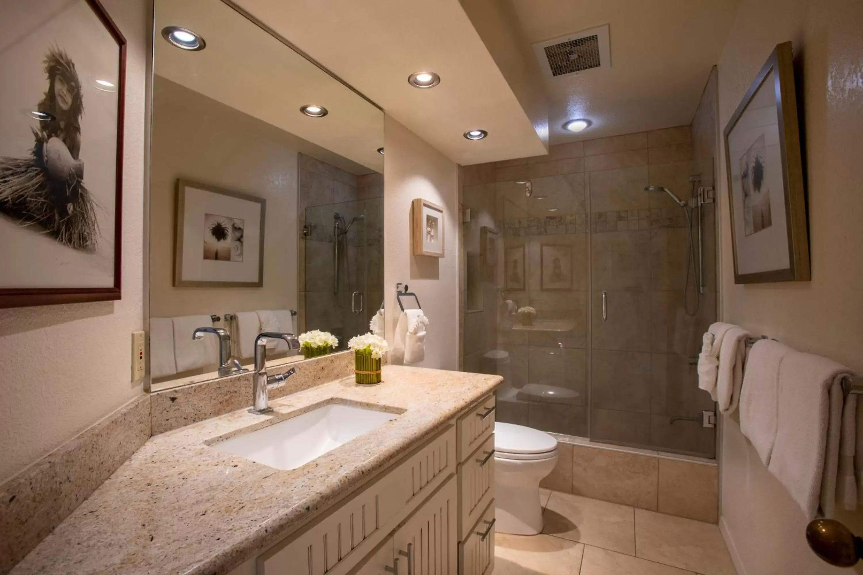 Bathroom in Wailea Grand Champions Villas, a Destination by Hyatt Residence