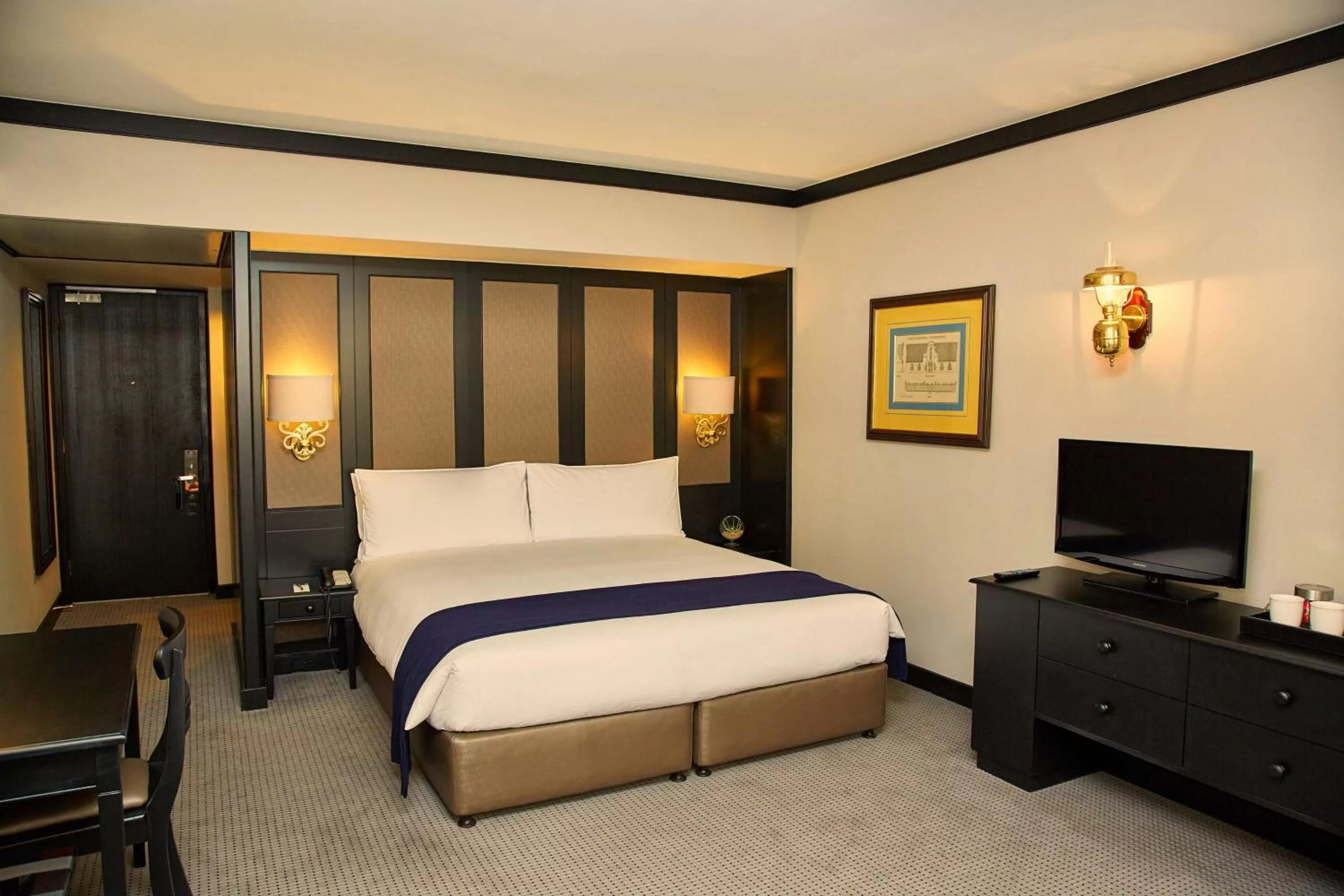 Bedroom, Bed in Southern Sun Cape Sun