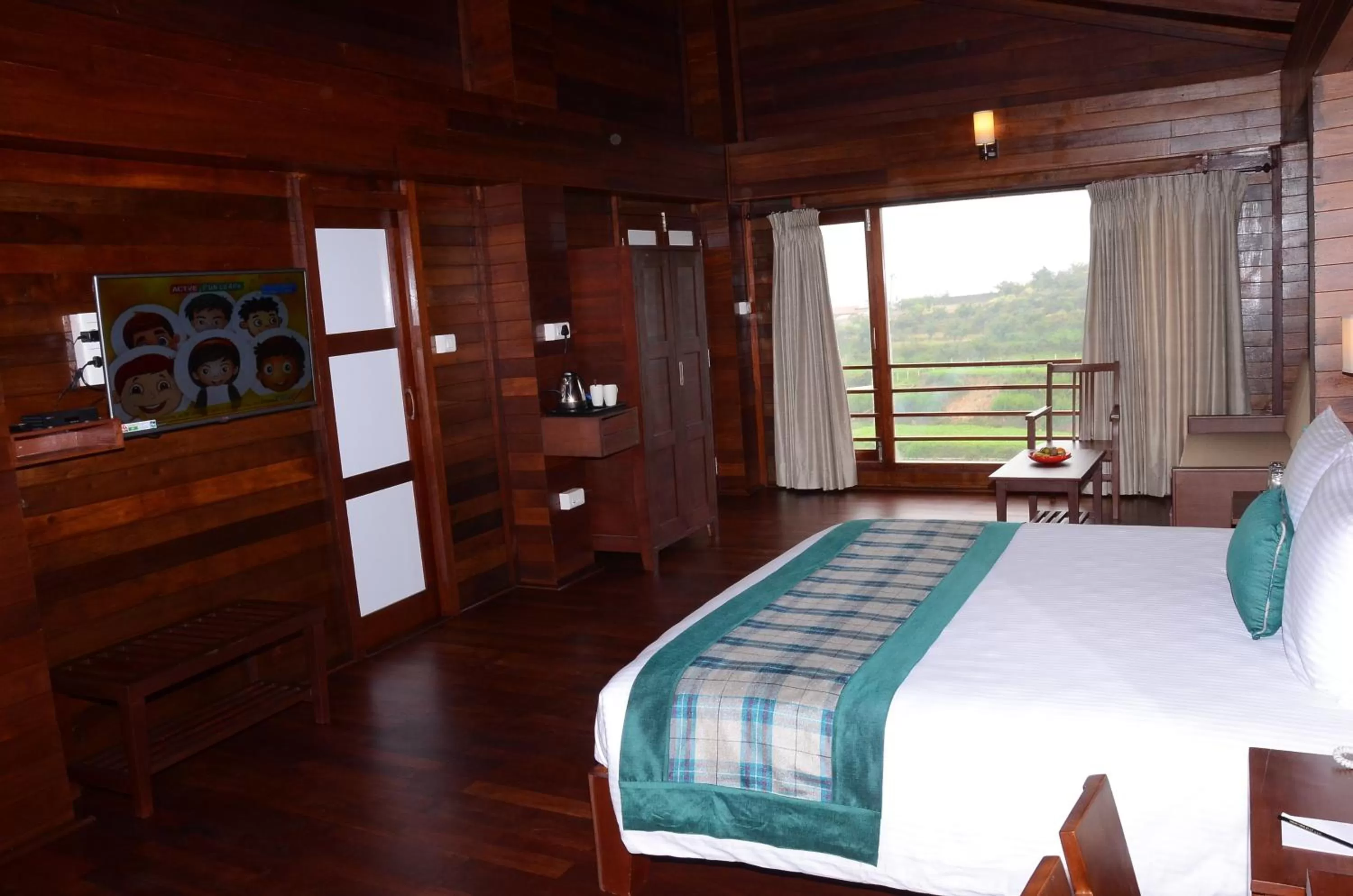 Bed in GReaT Trails Kodaikanal by GRT Hotels